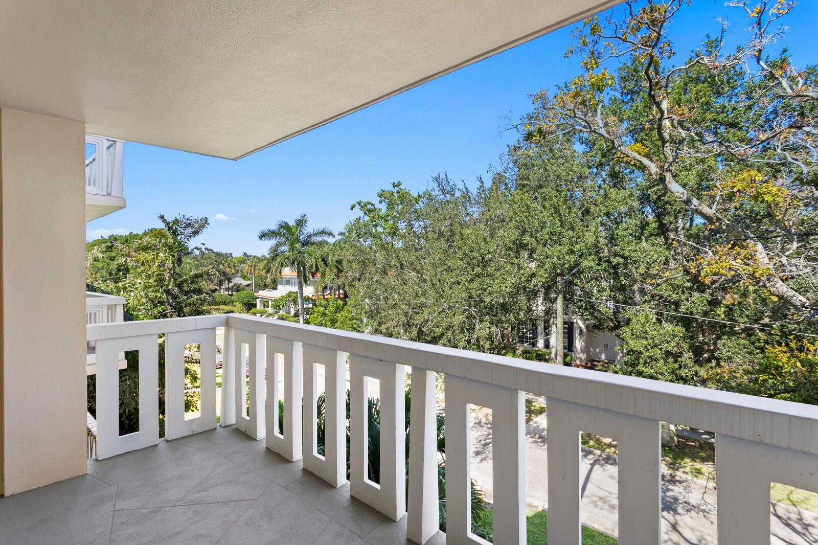 1200 N SHORE DR NE #316