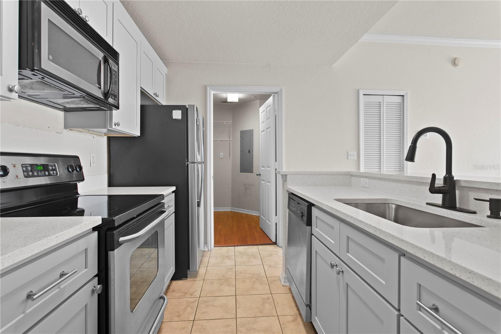 700 S HARBOUR ISLAND BLVD #704