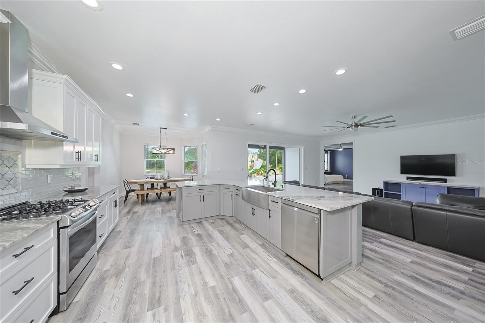 7404 VERNA BETHANY RD