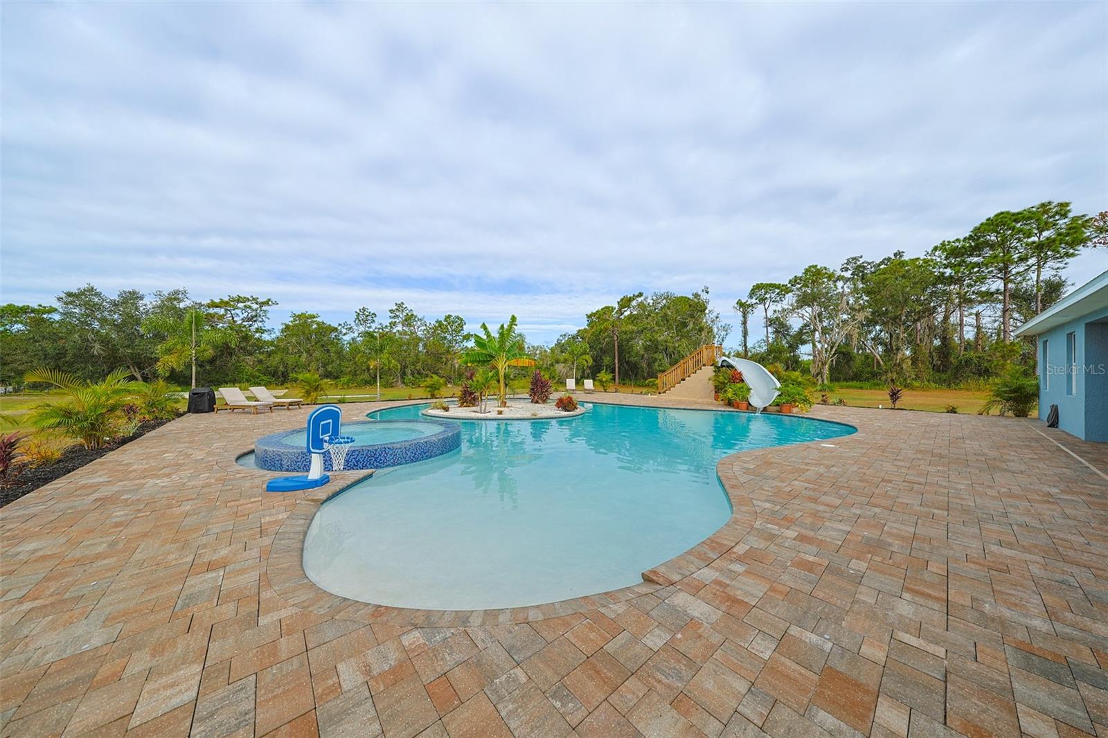 7404 VERNA BETHANY RD