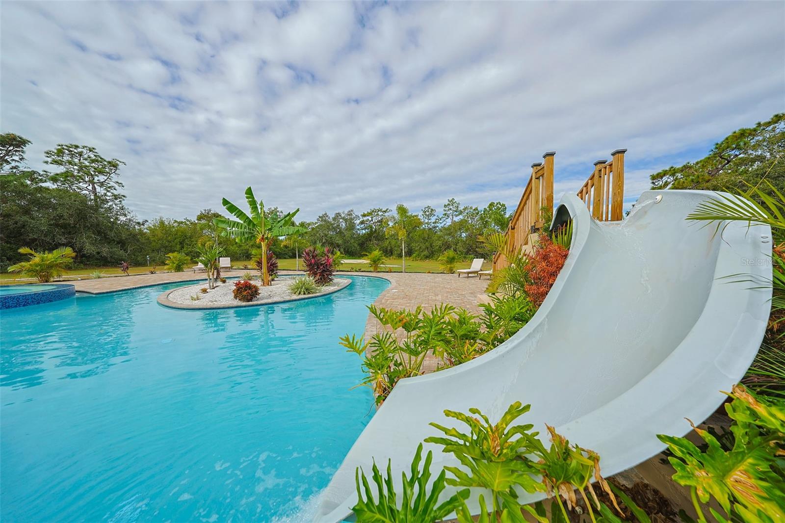 7404 VERNA BETHANY RD