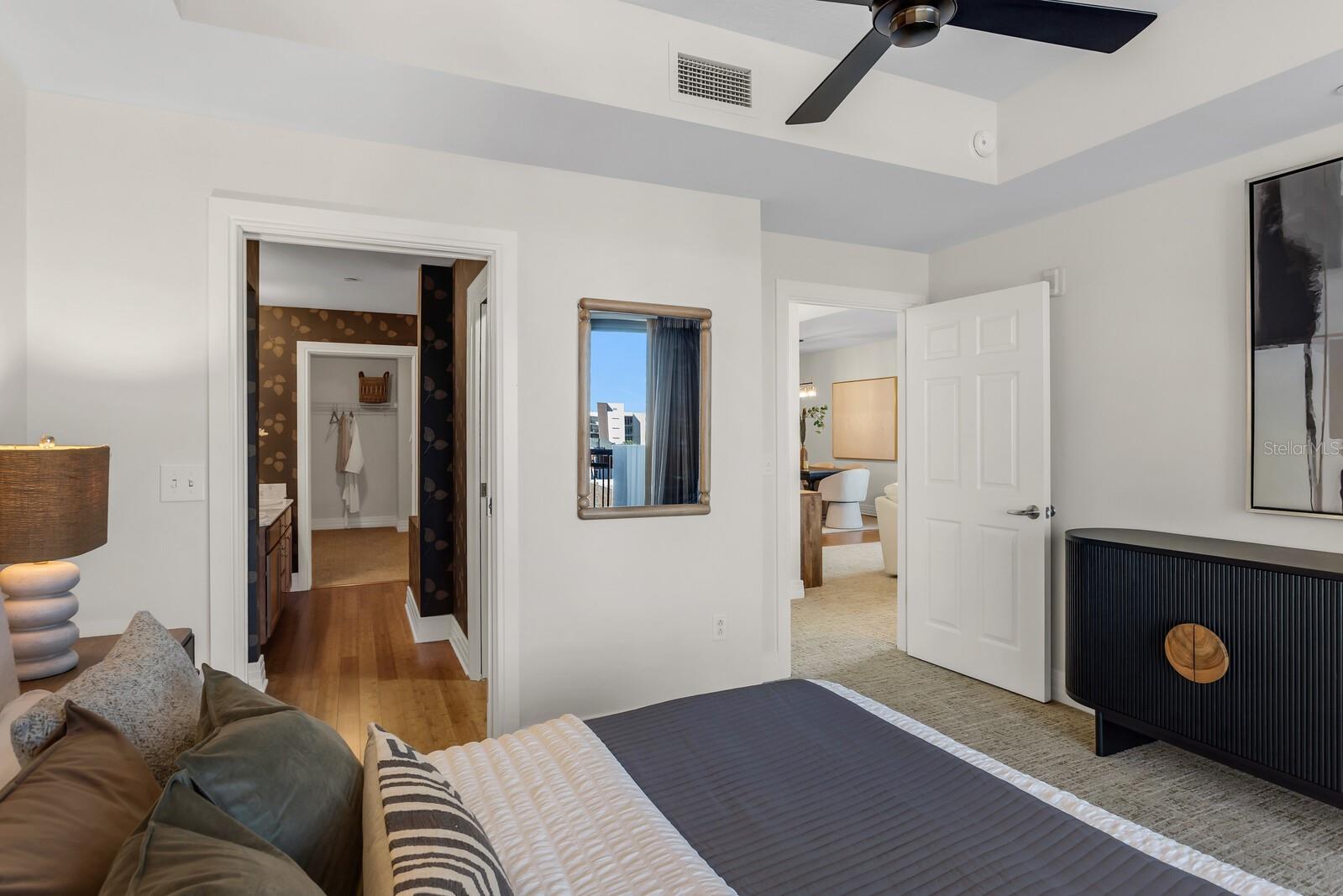 1108 N FRANKLIN ST #605