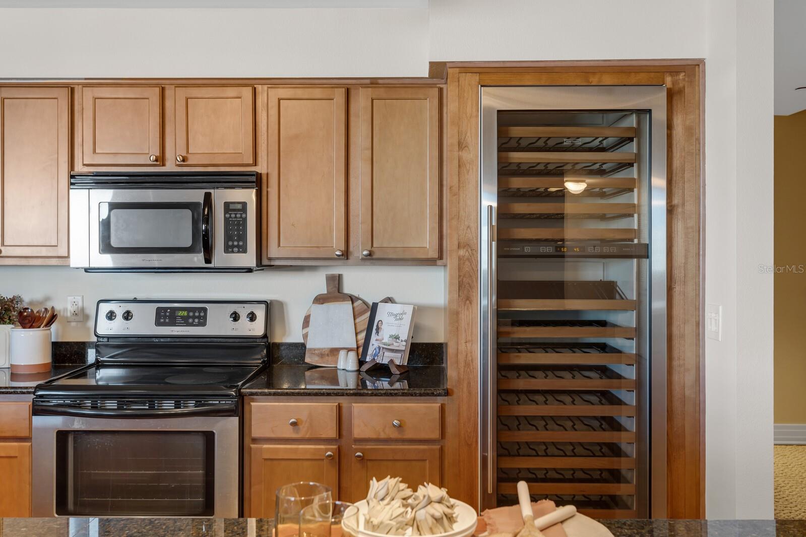 1108 N FRANKLIN ST #605