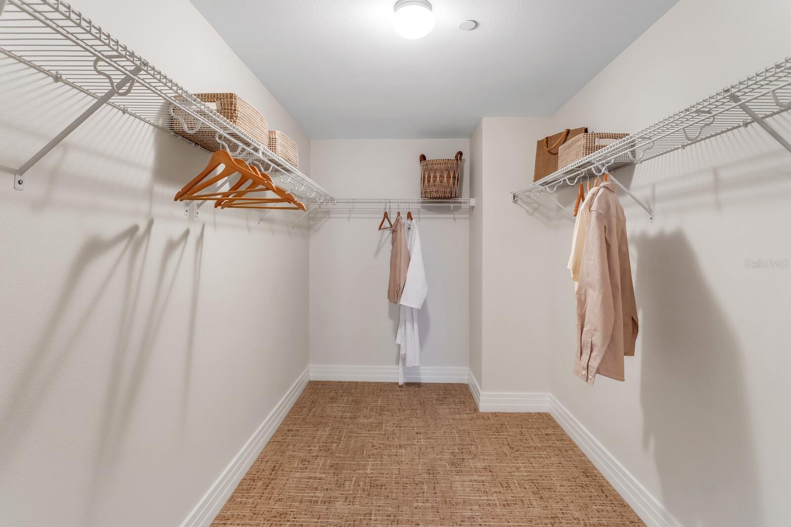 1108 N FRANKLIN ST #605