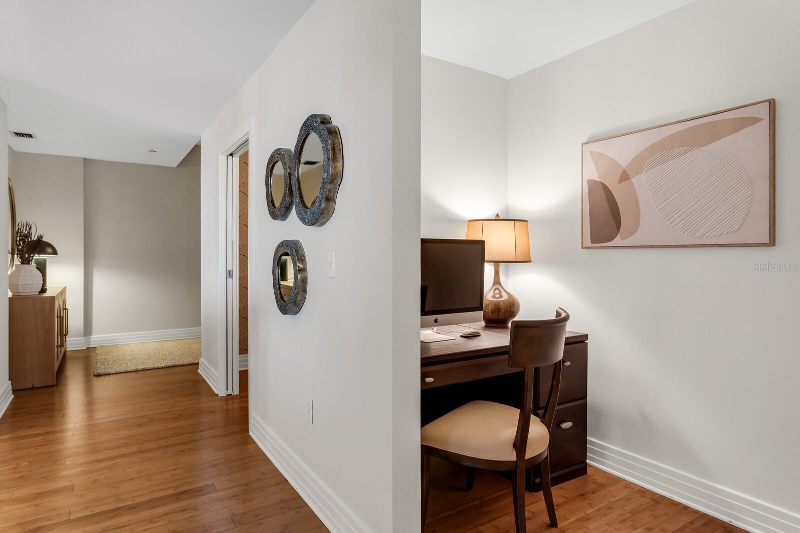 1108 N FRANKLIN ST #605