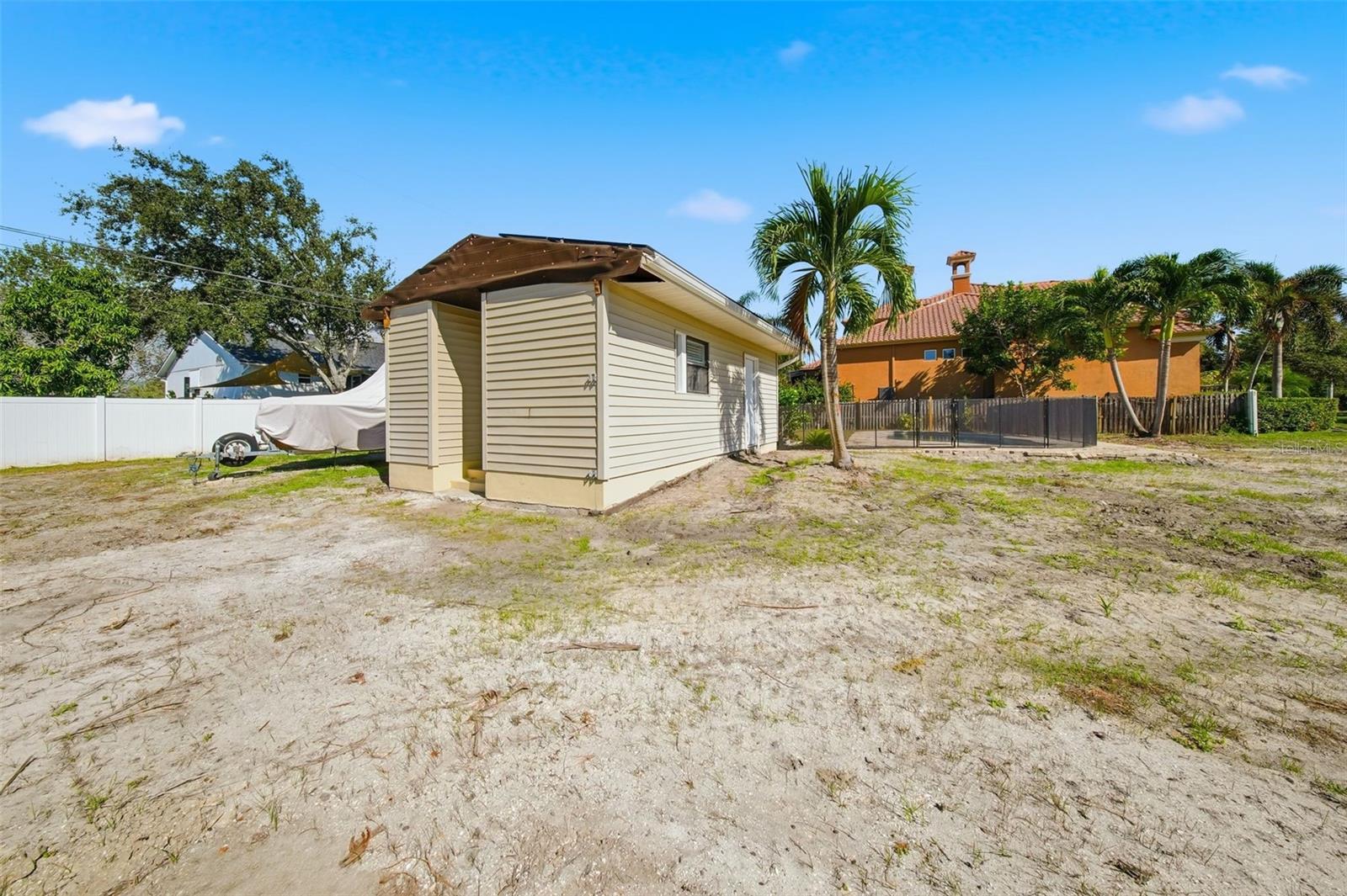 4324 BAYSHORE BLVD NE