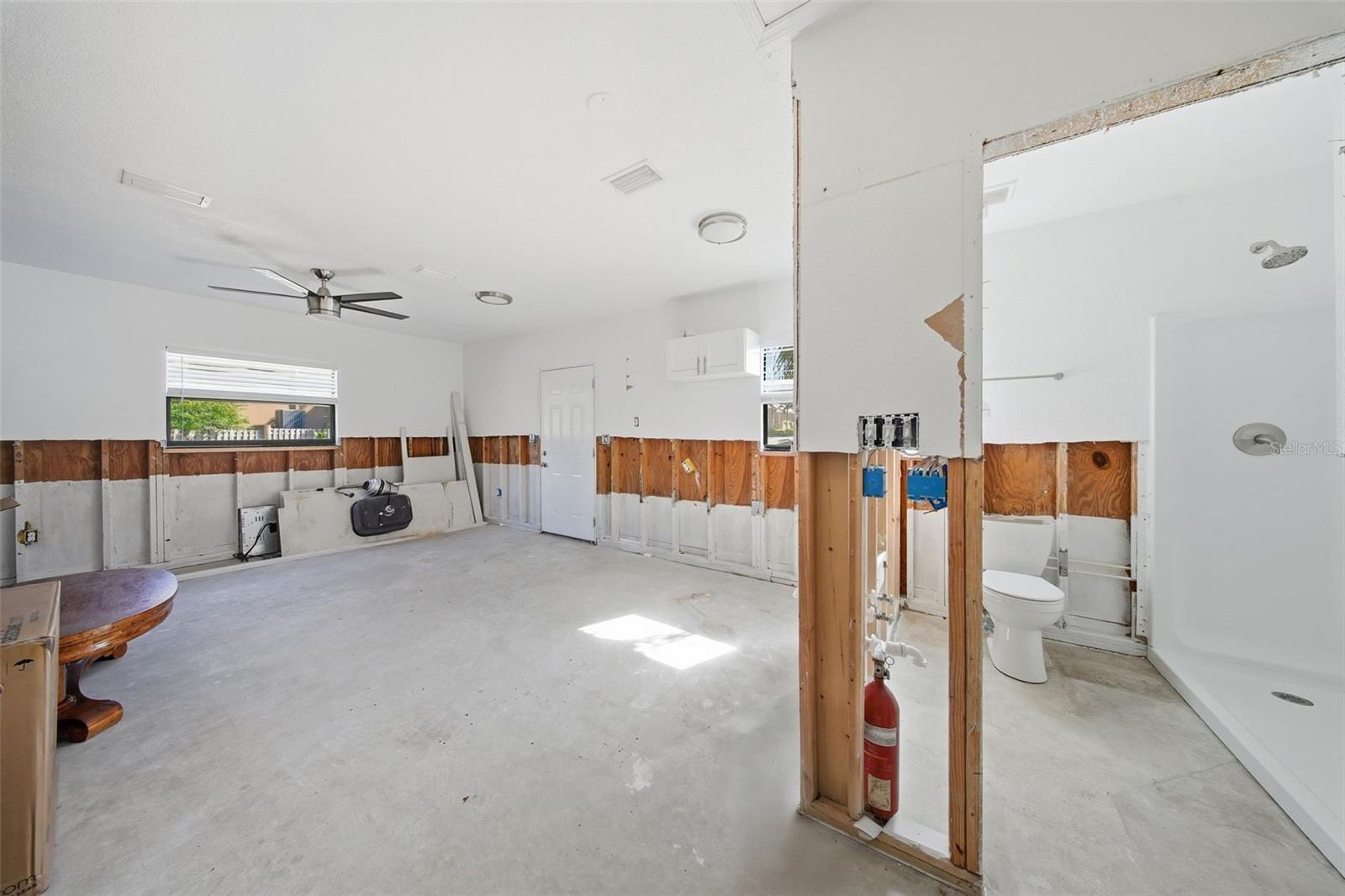 4324 BAYSHORE BLVD NE