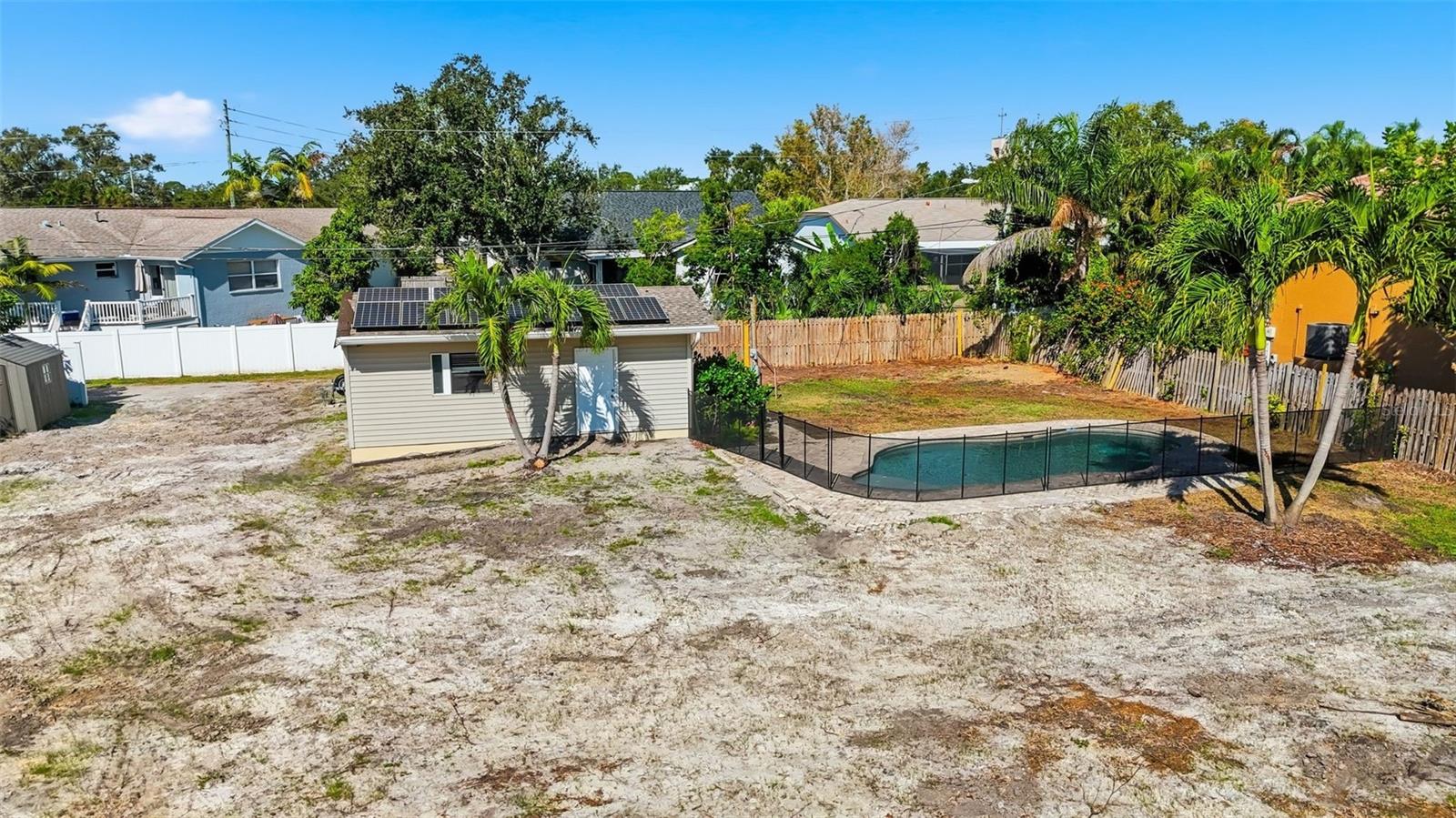 4324 BAYSHORE BLVD NE