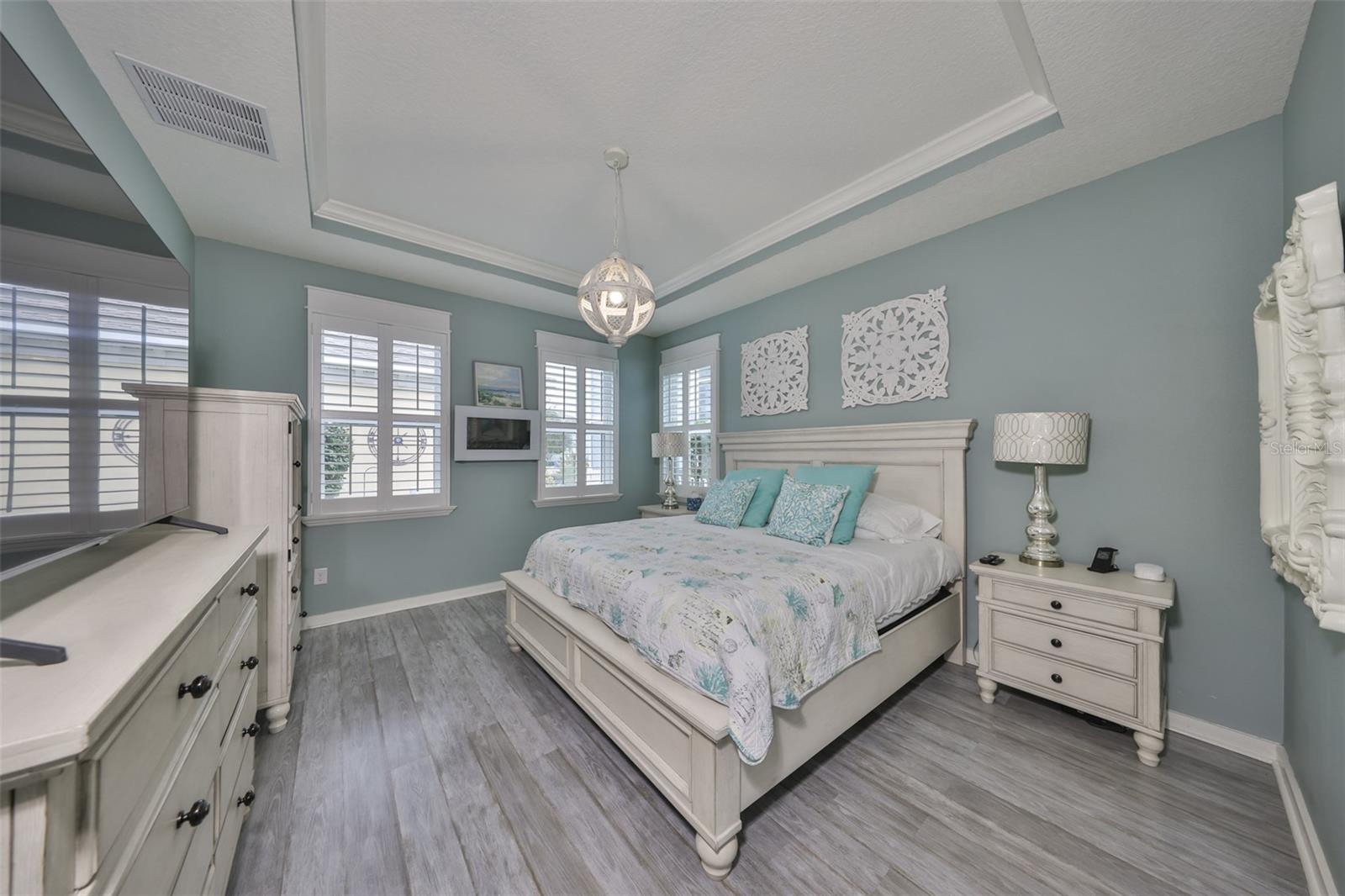 511 WINTERSIDE DR