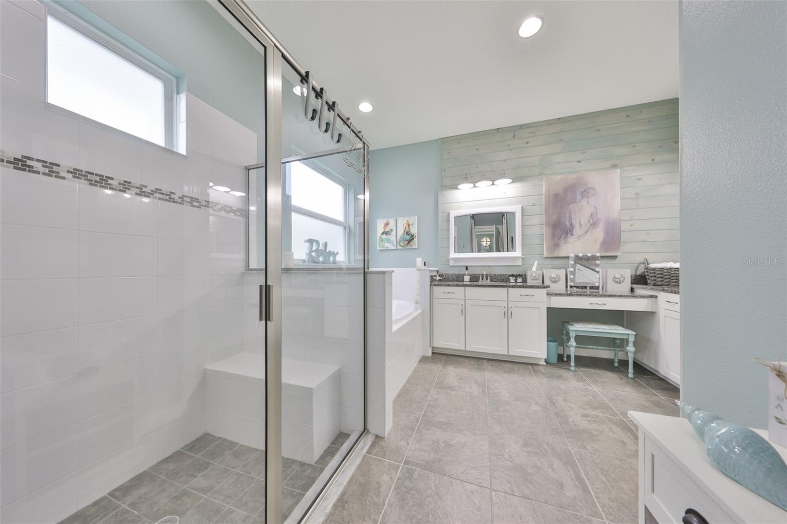 511 WINTERSIDE DR