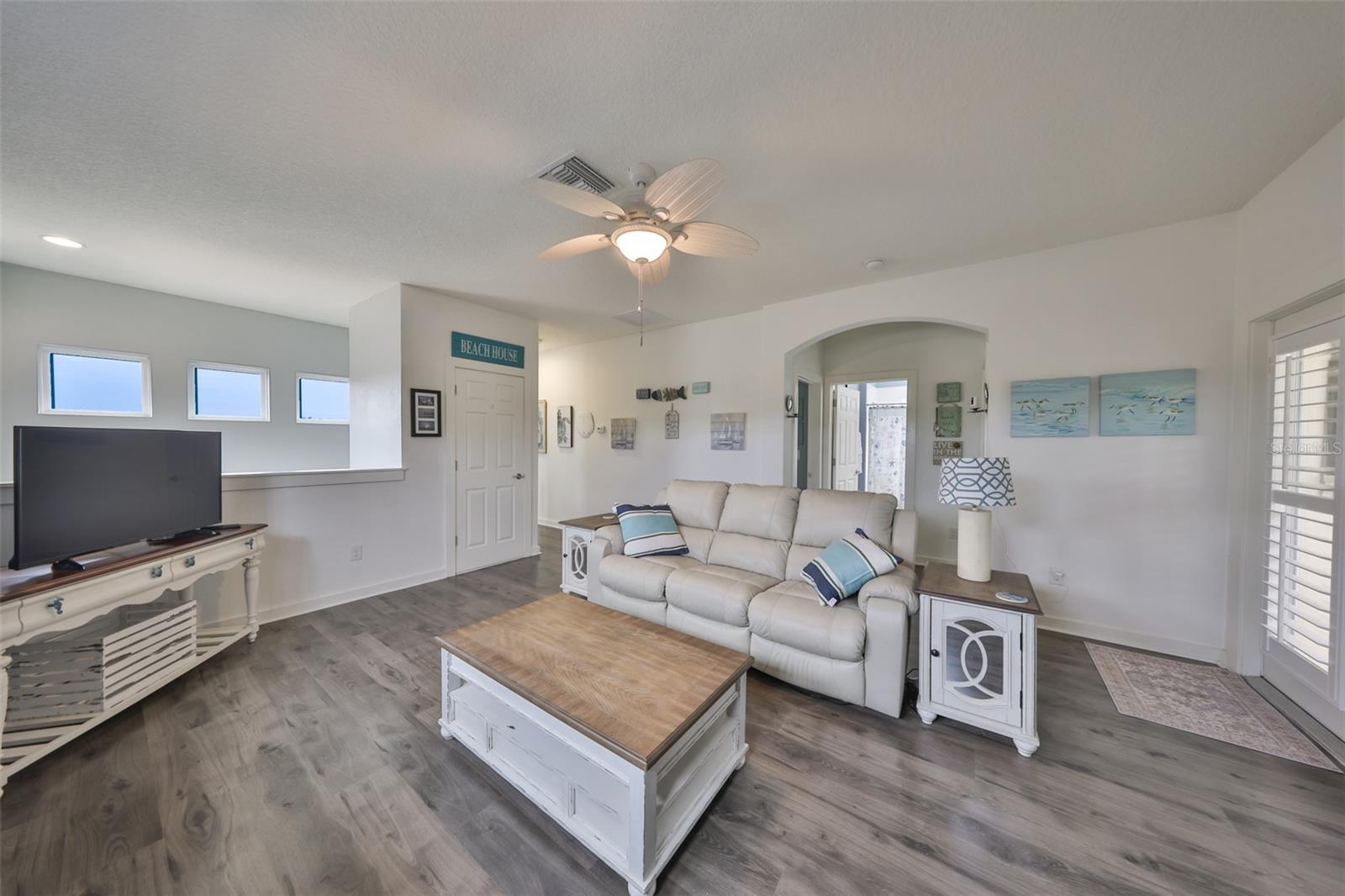 511 WINTERSIDE DR