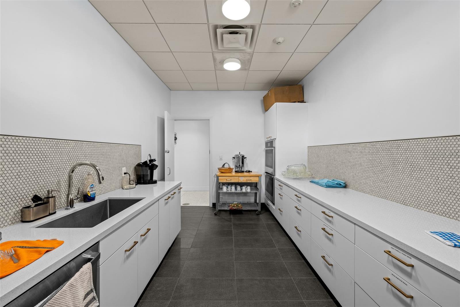 2401 BAYSHORE BLVD #310