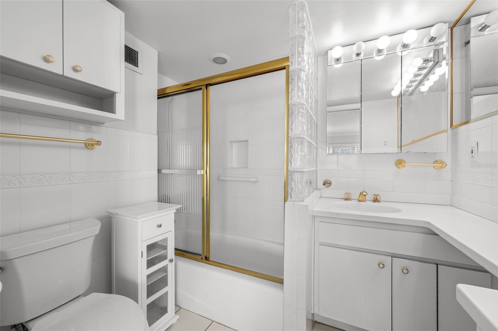 2401 BAYSHORE BLVD #310