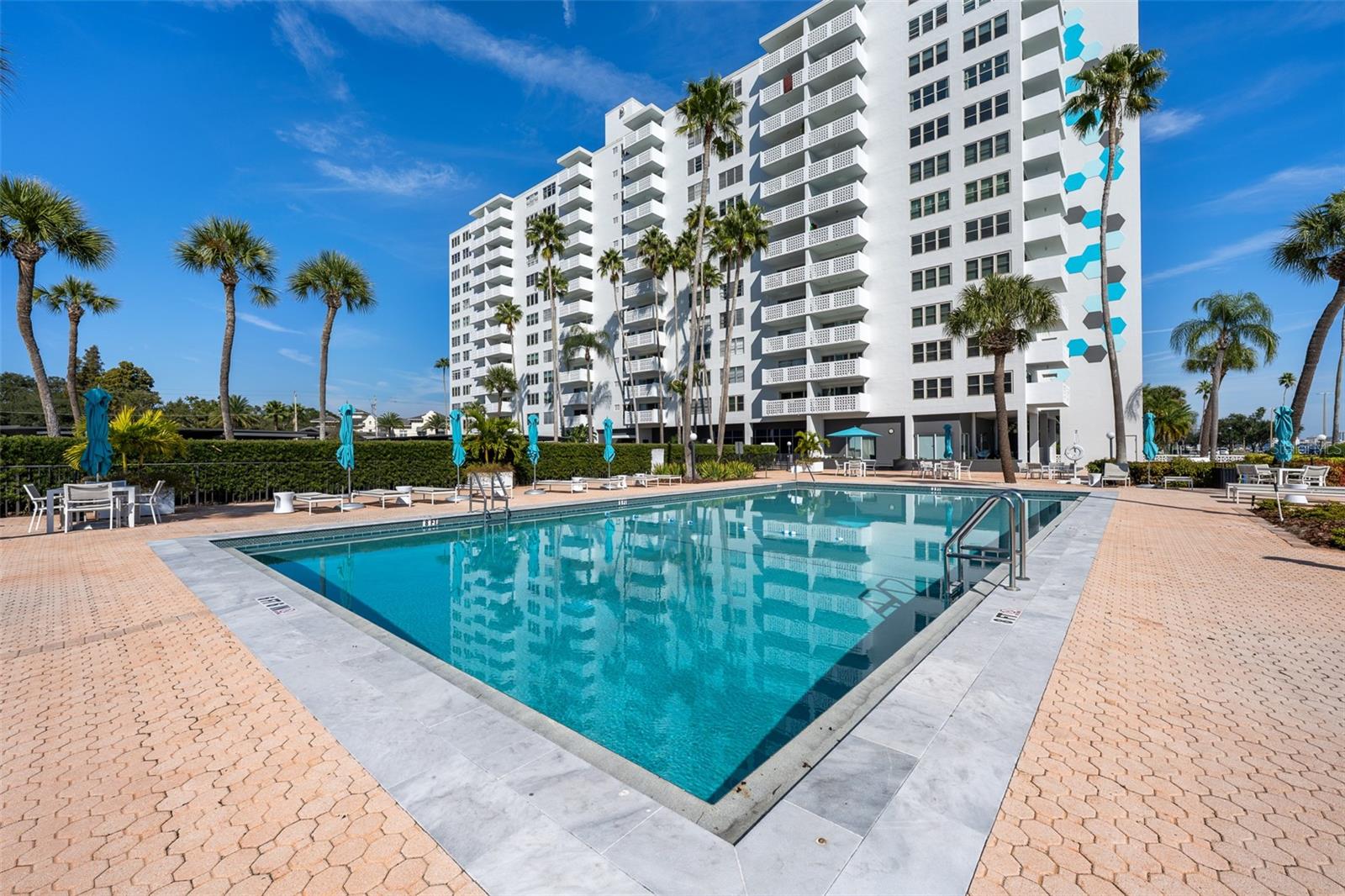 2401 BAYSHORE BLVD #310