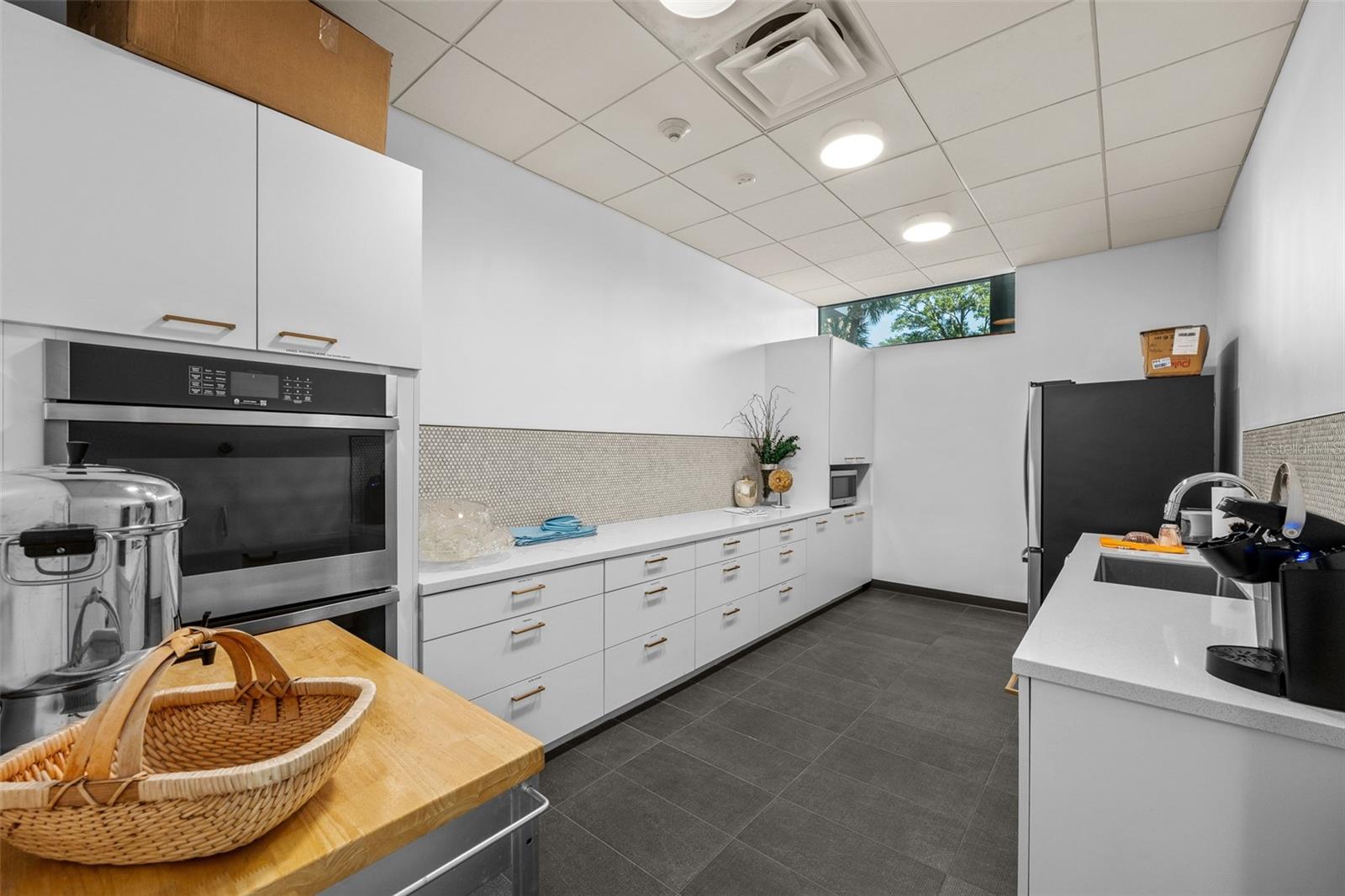 2401 BAYSHORE BLVD #310