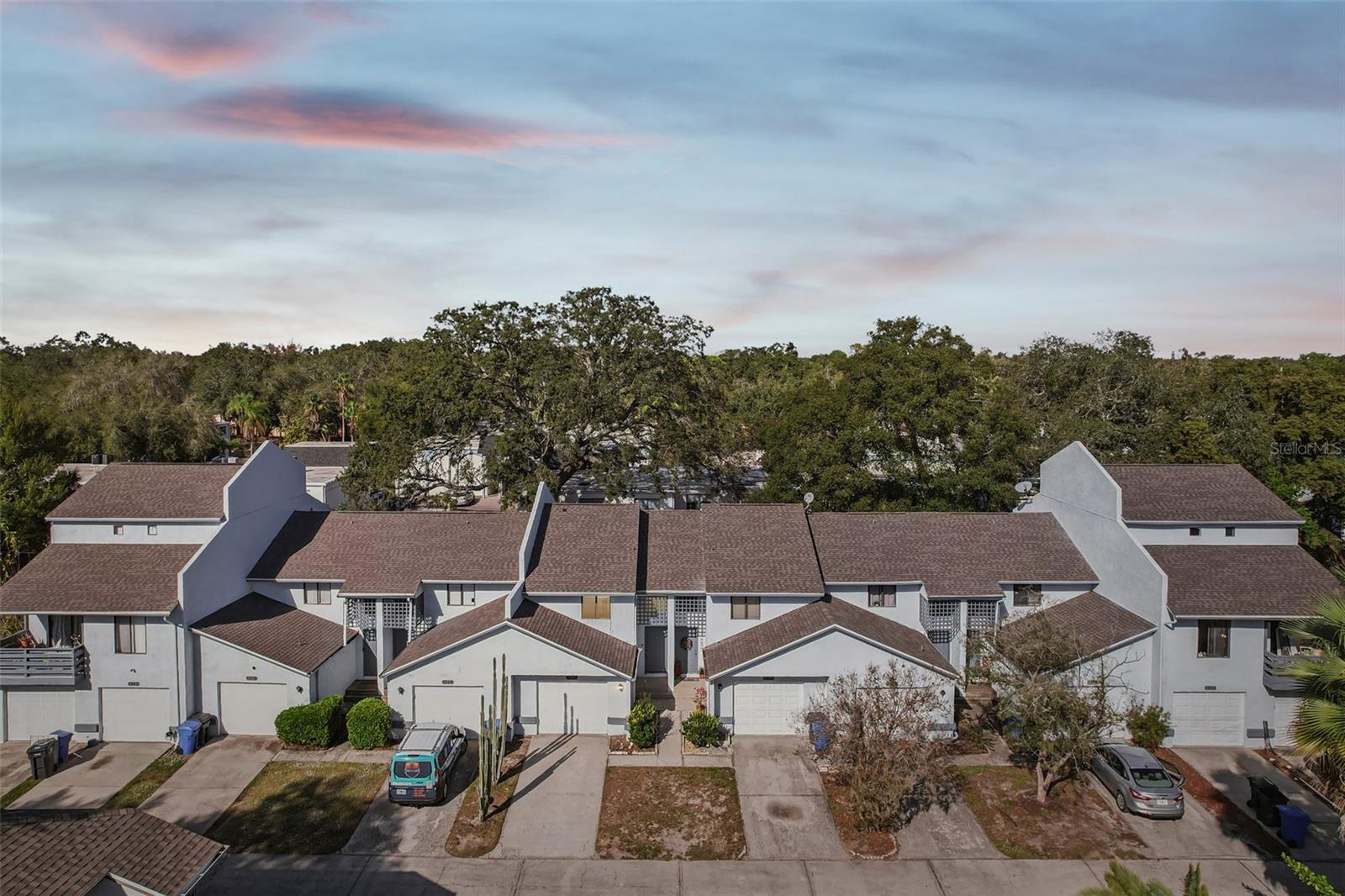 1310 MOUNTAINVIEW DR #105