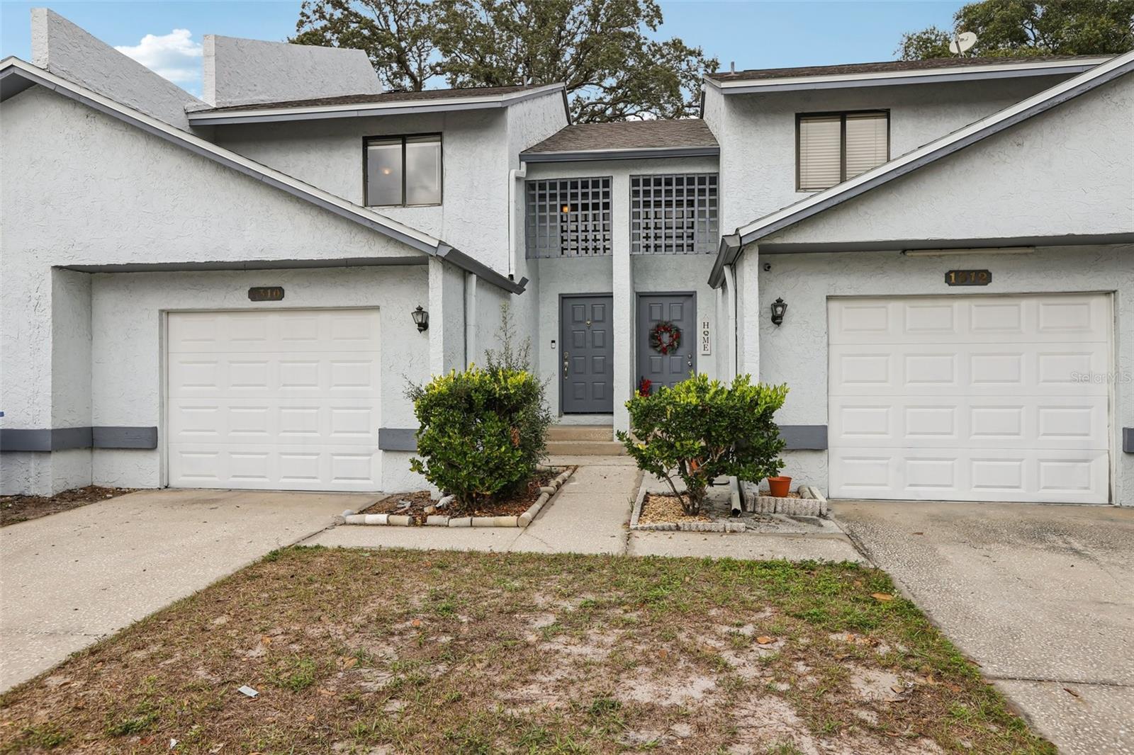 1310 MOUNTAINVIEW DR #105