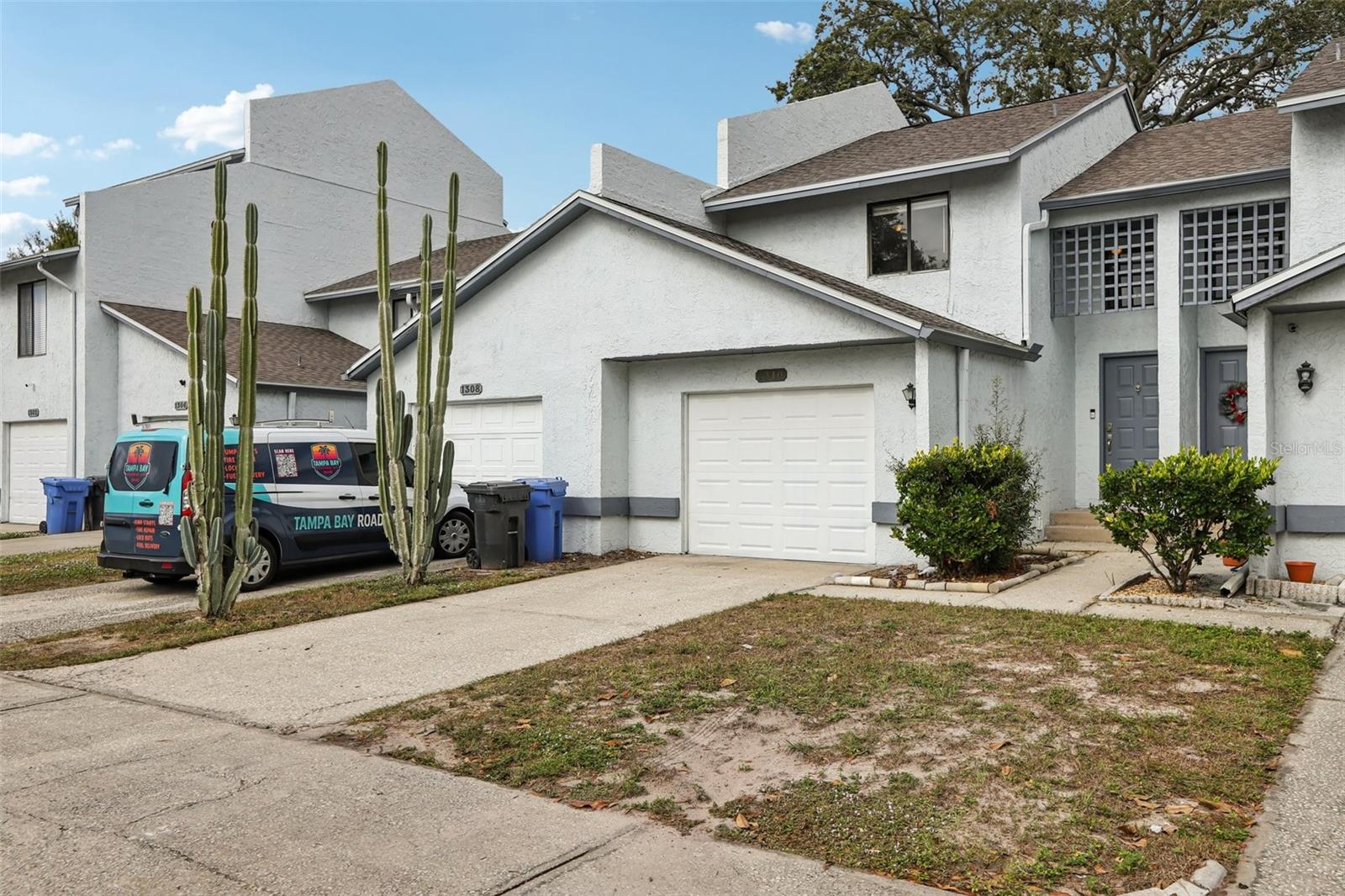 1310 MOUNTAINVIEW DR #105