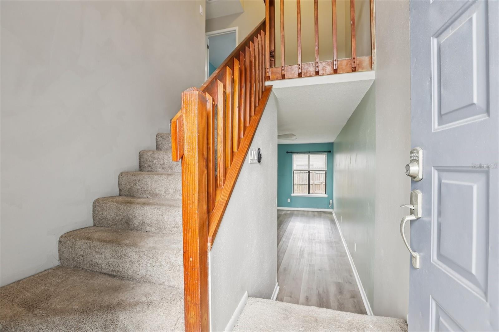 1310 MOUNTAINVIEW DR #105