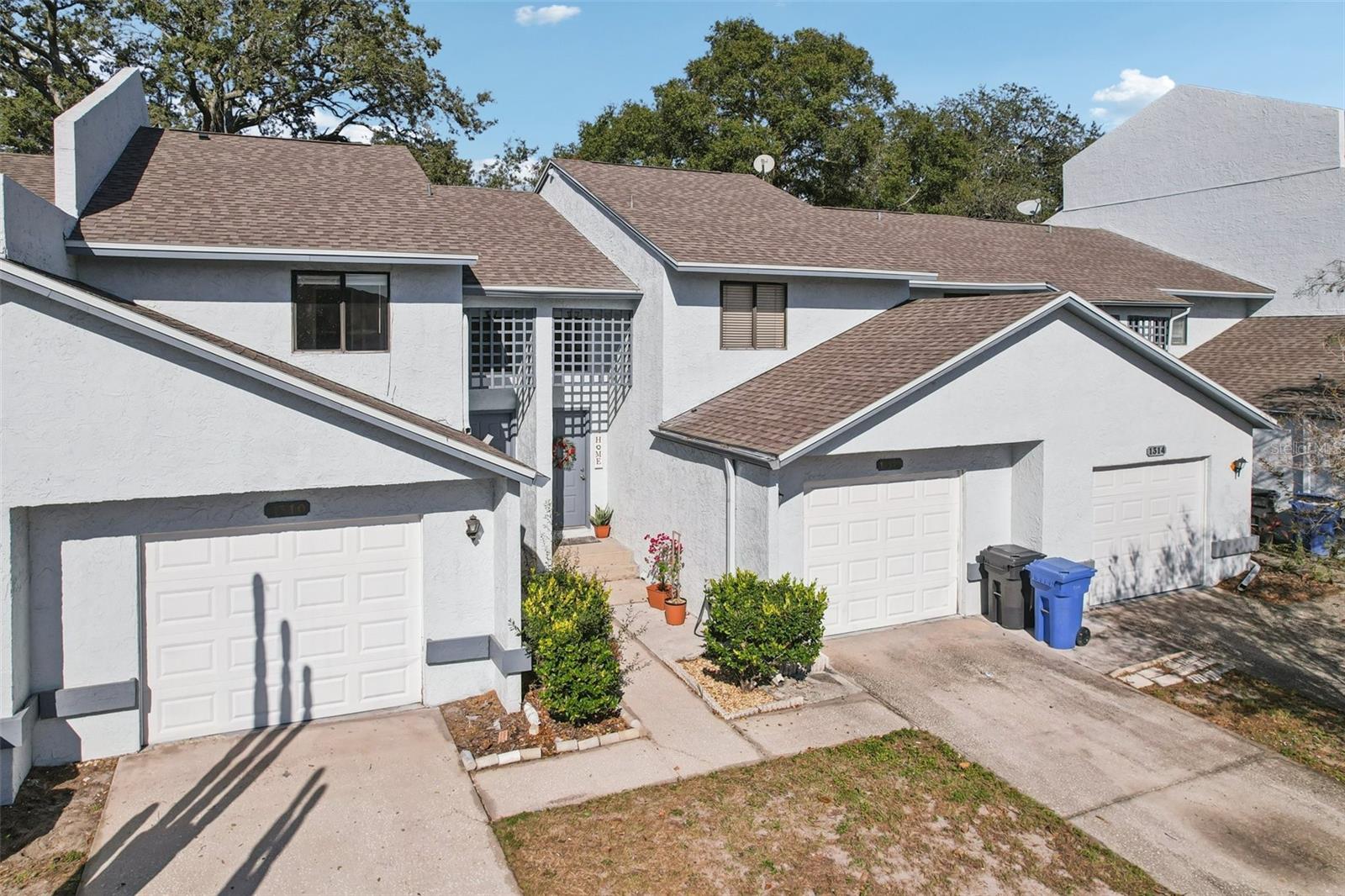 1310 MOUNTAINVIEW DR #105