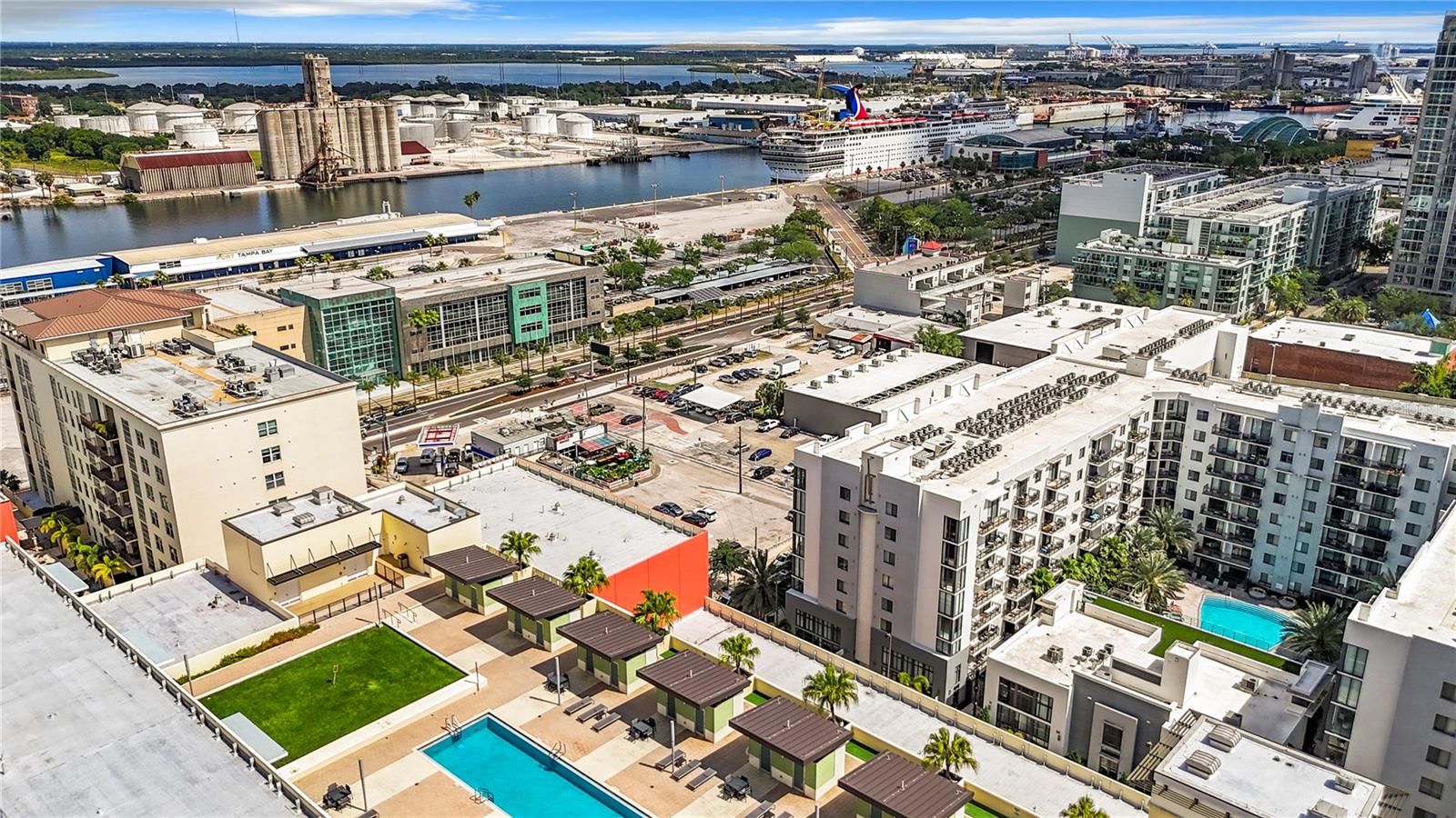 1208 E KENNEDY BLVD #1209