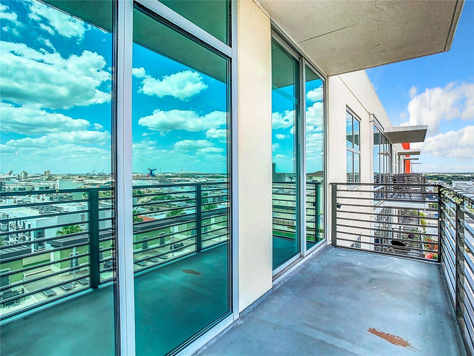 1208 E KENNEDY BLVD #1209