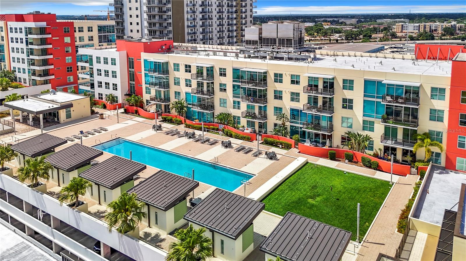 1208 E KENNEDY BLVD #1209