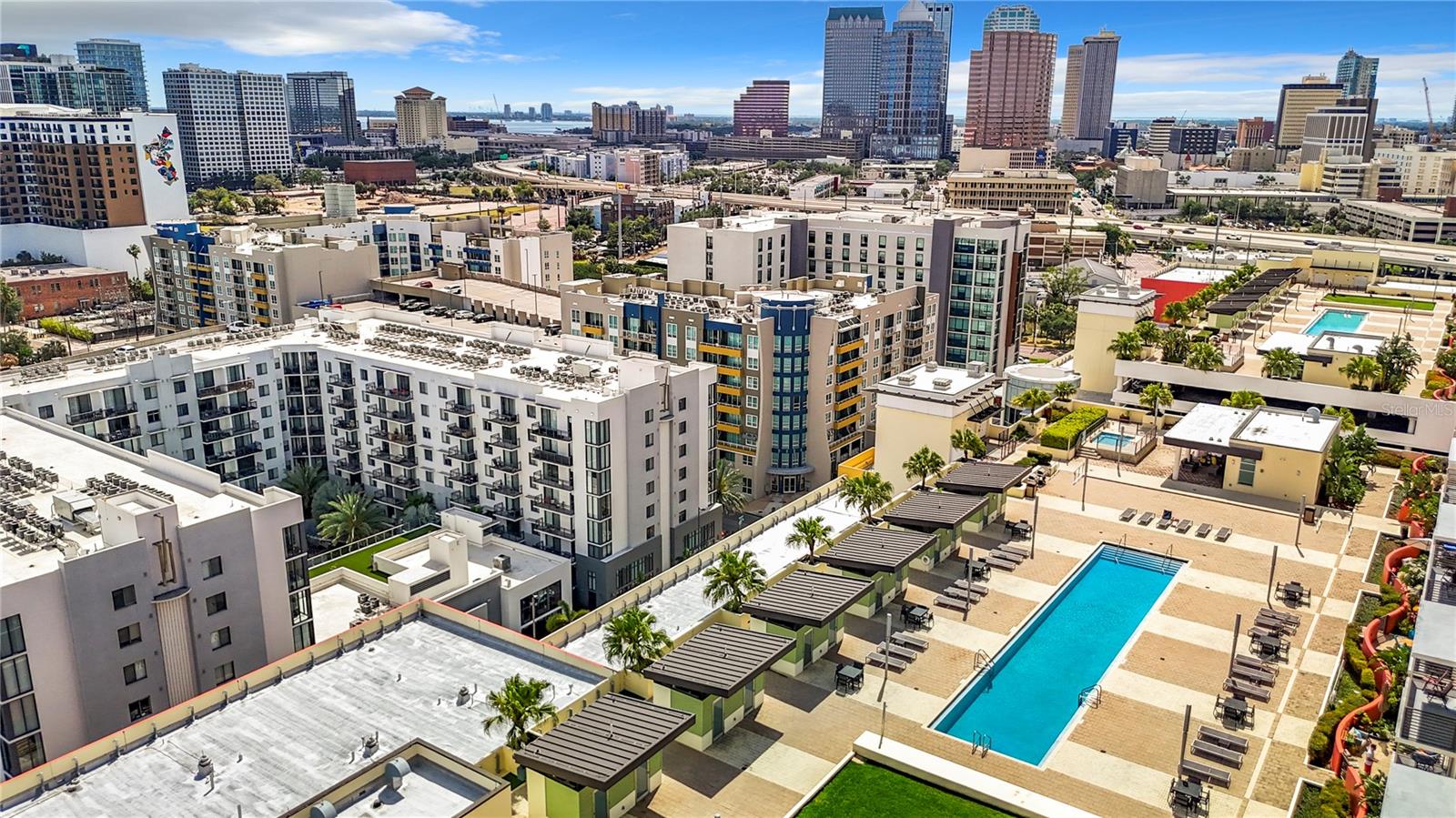 1208 E KENNEDY BLVD #1209