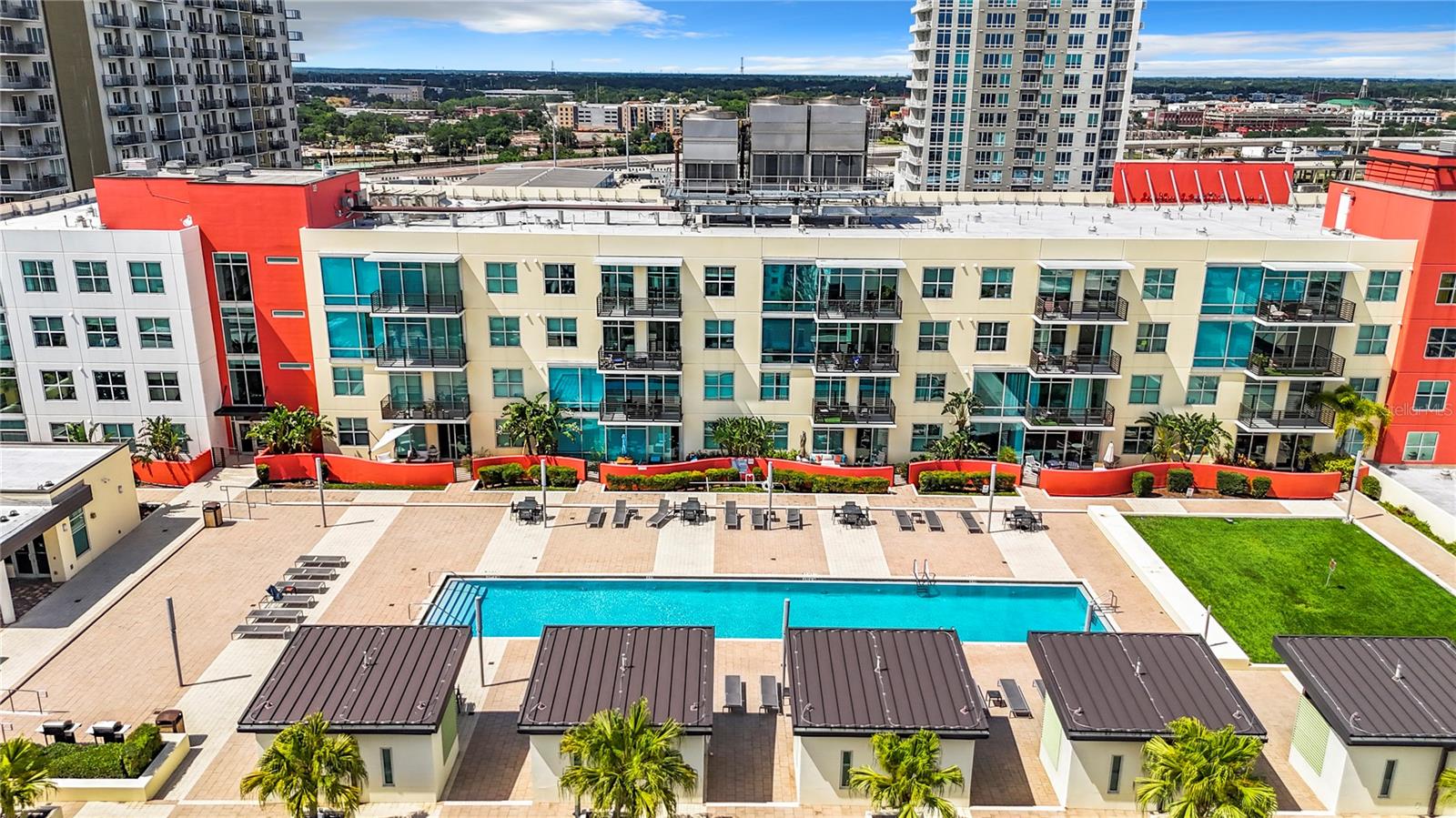 1208 E KENNEDY BLVD #1209