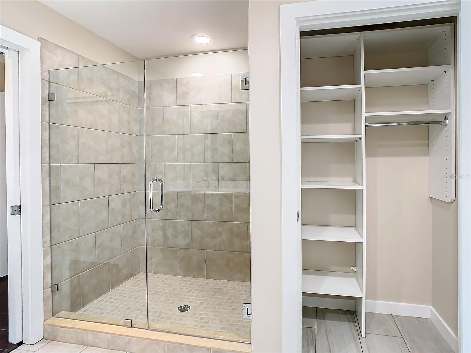 1208 E KENNEDY BLVD #1209