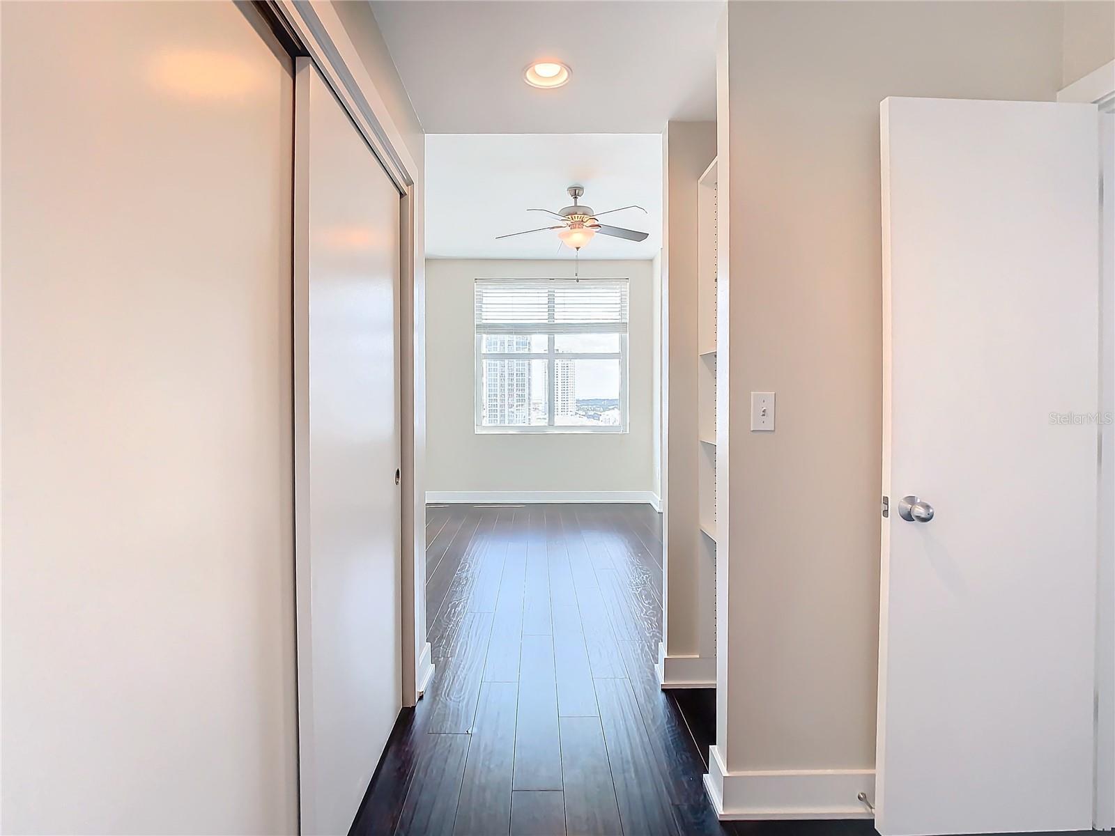 1208 E KENNEDY BLVD #1209