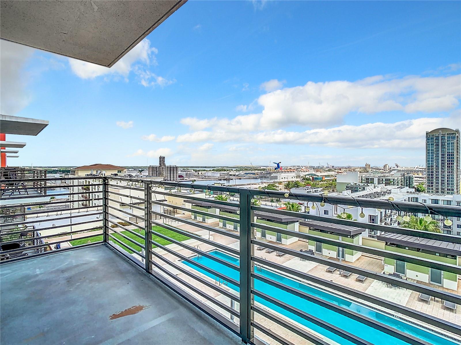 1208 E KENNEDY BLVD #1209