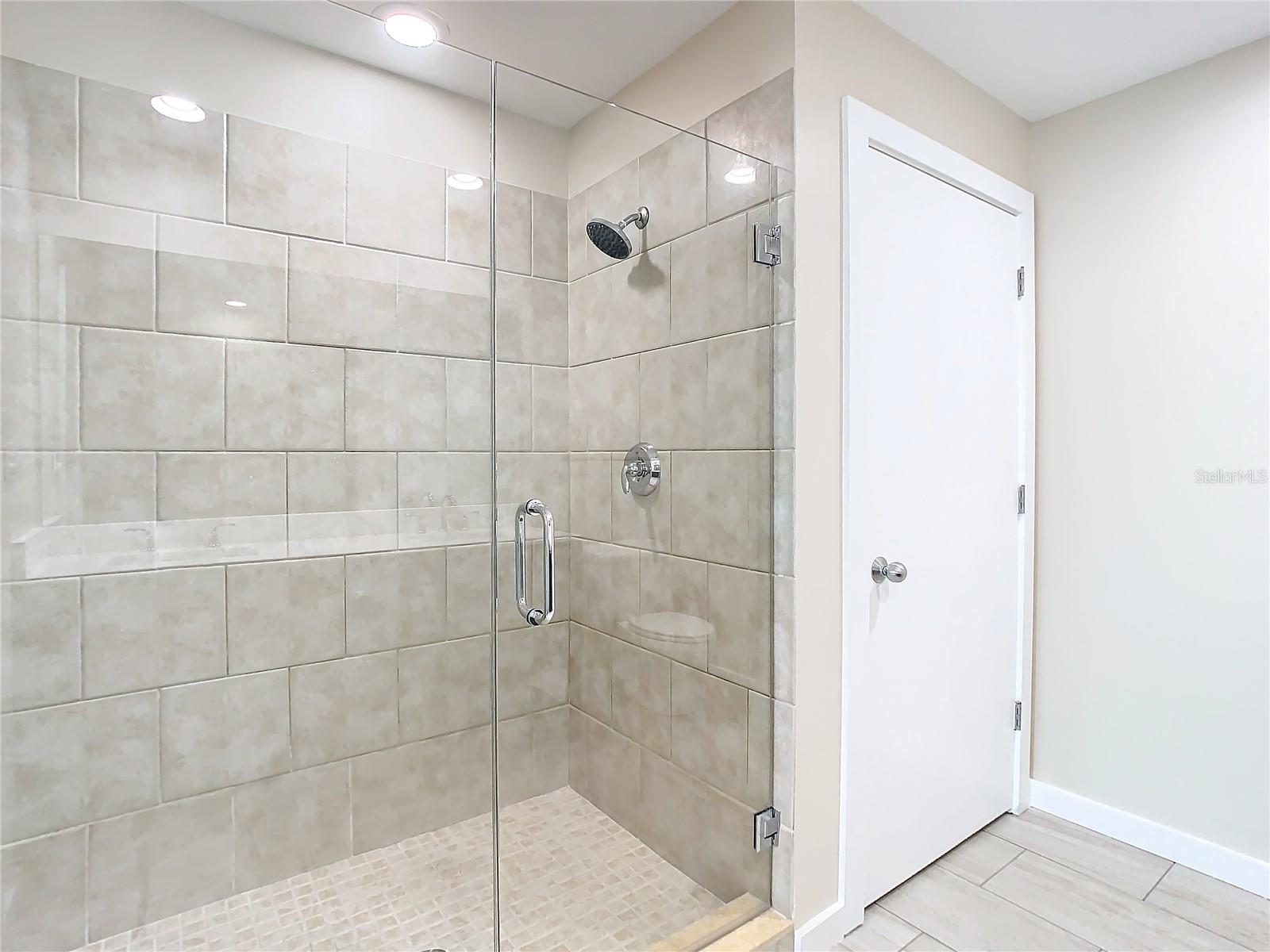 1208 E KENNEDY BLVD #1209