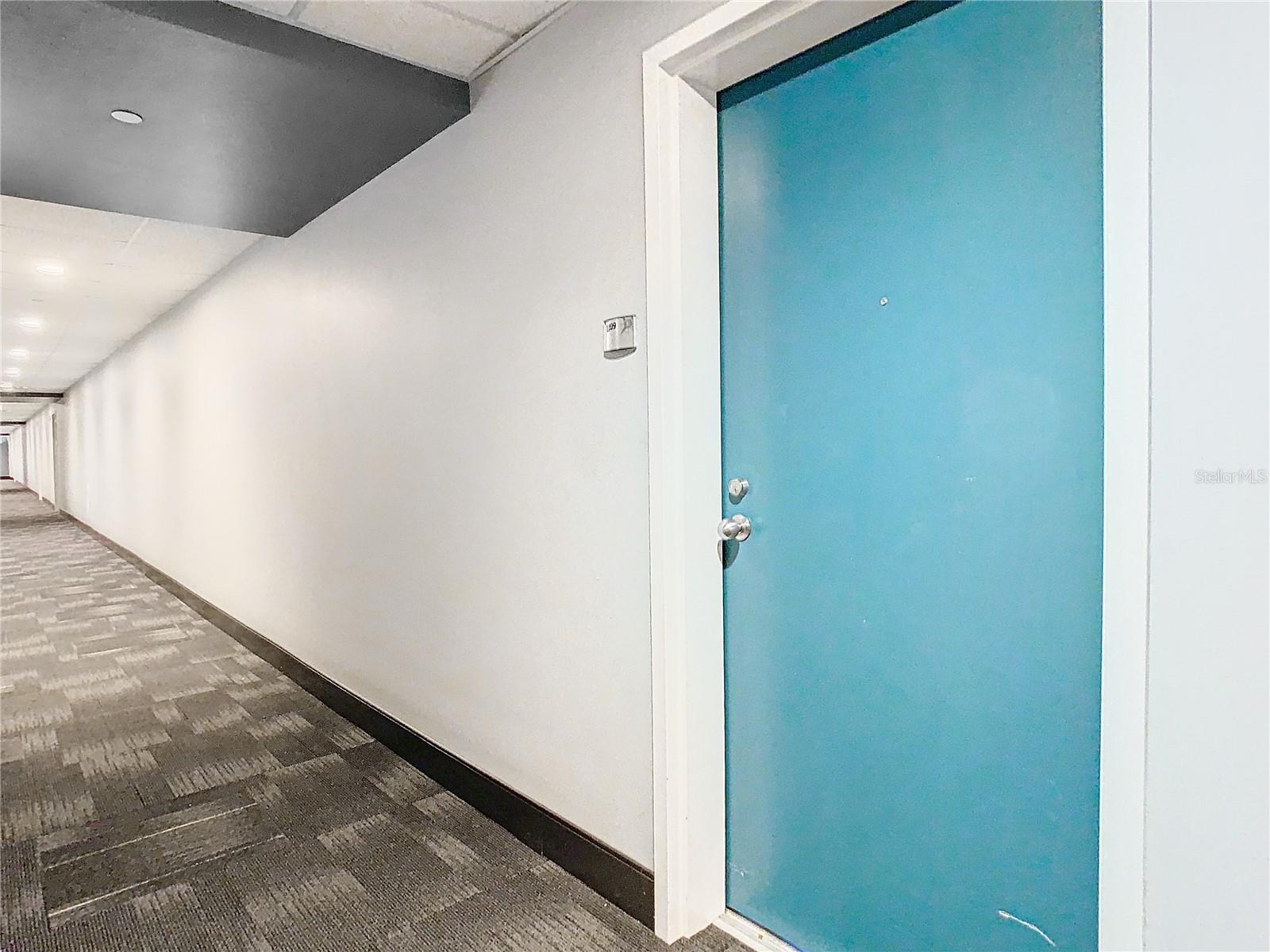 1208 E KENNEDY BLVD #1209