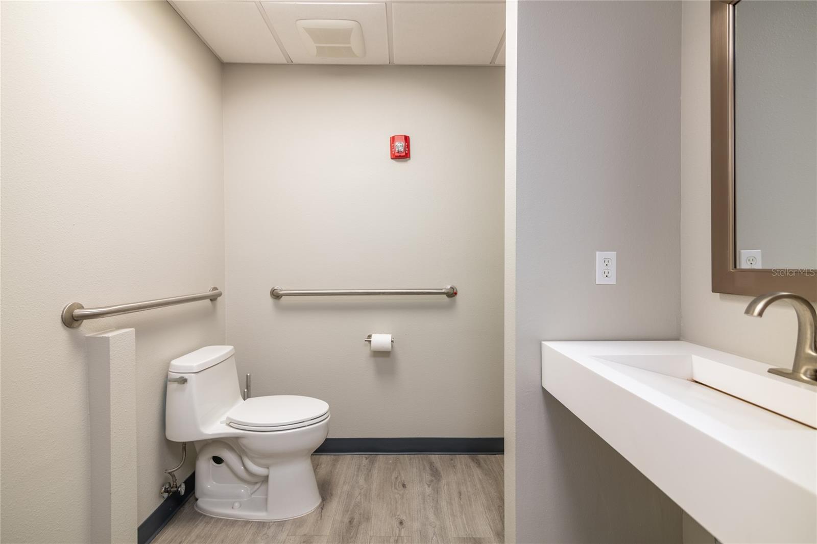 2650 BAHIA VISTA ST #302