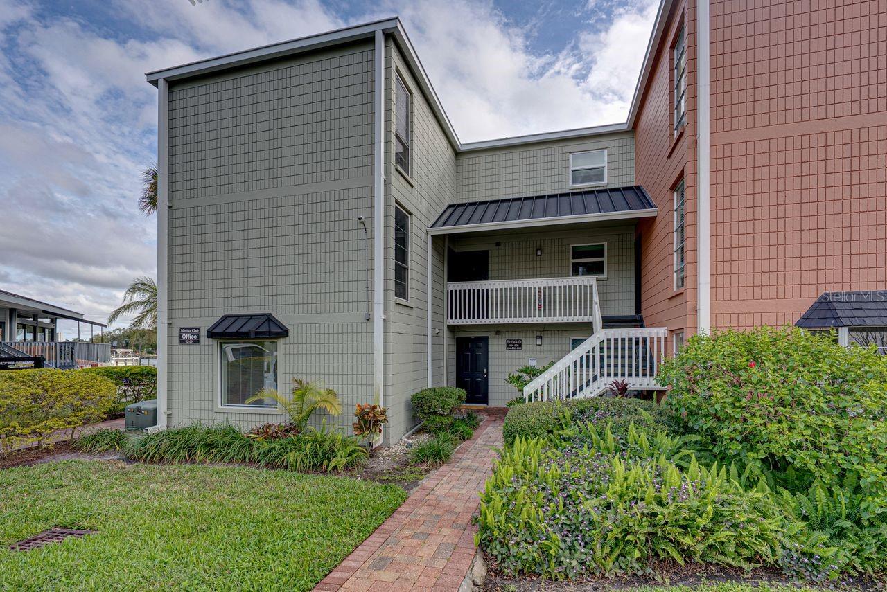 2424 W TAMPA BAY BLVD #D205