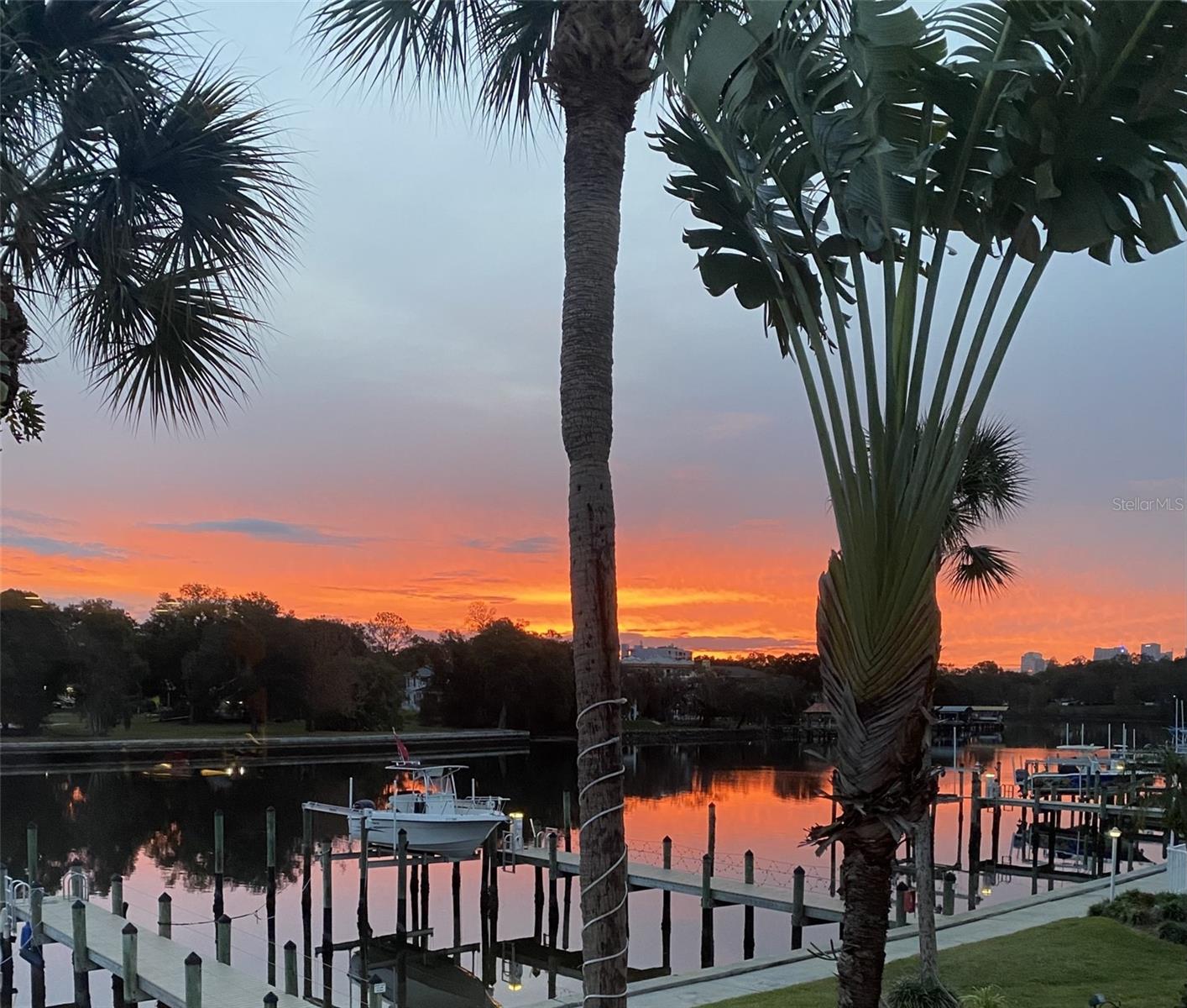 2424 W TAMPA BAY BLVD #D205