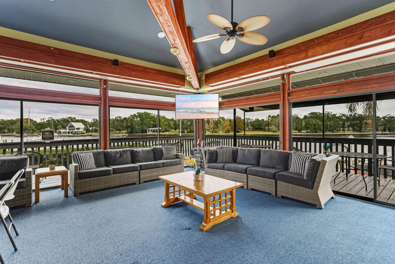 2424 W TAMPA BAY BLVD #D205