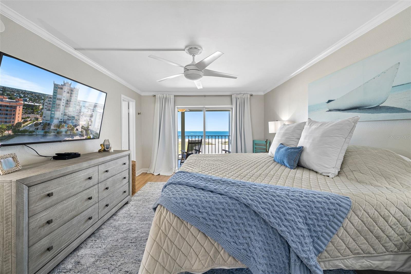 11000 GULF BLVD #702