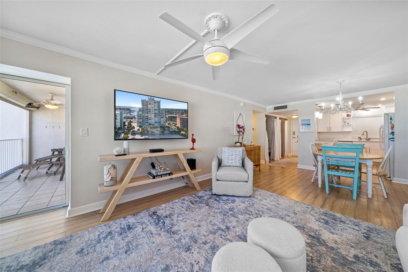 11000 GULF BLVD #702