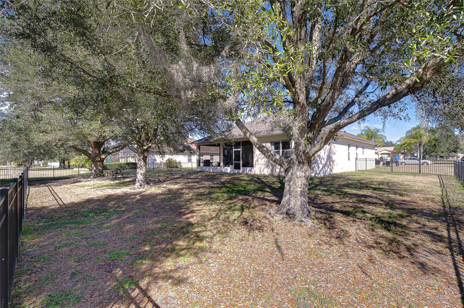 2279 CROSS TEE CT