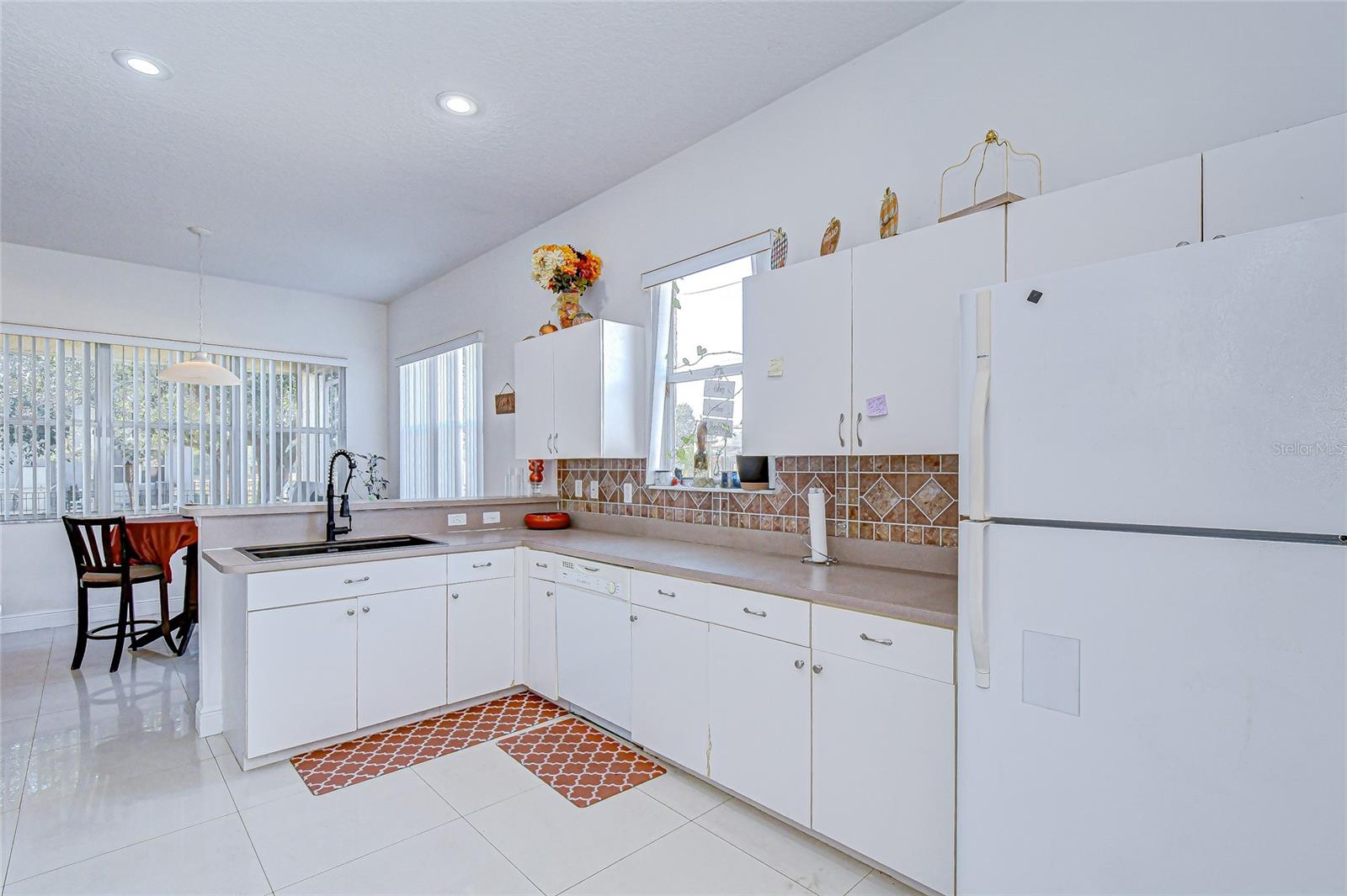 2279 CROSS TEE CT