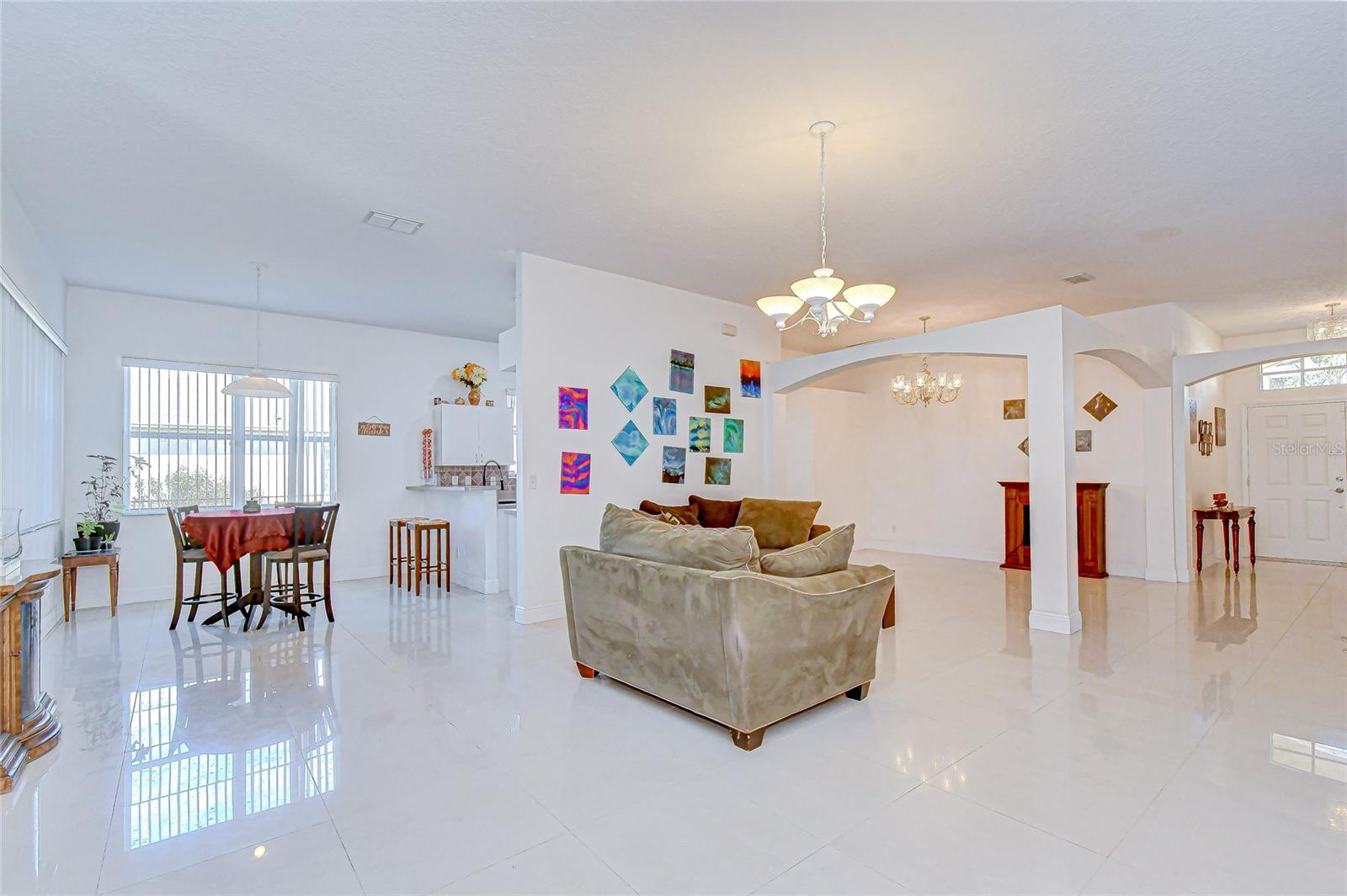 2279 CROSS TEE CT