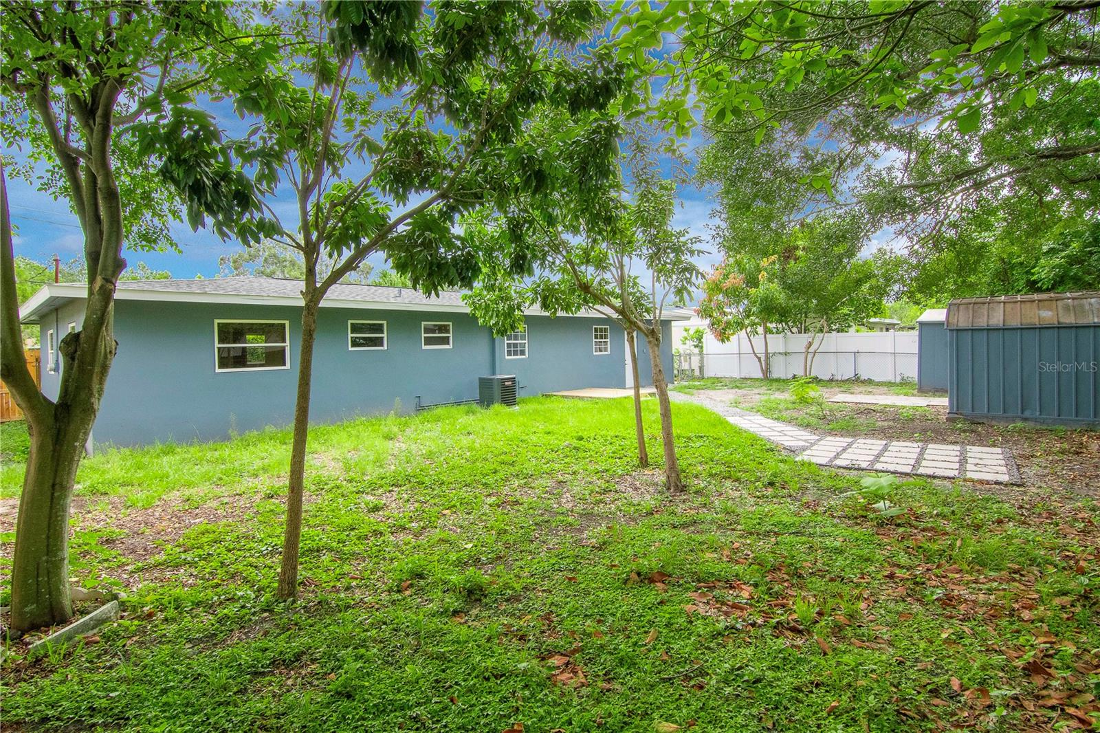 3708 W TYSON AVE