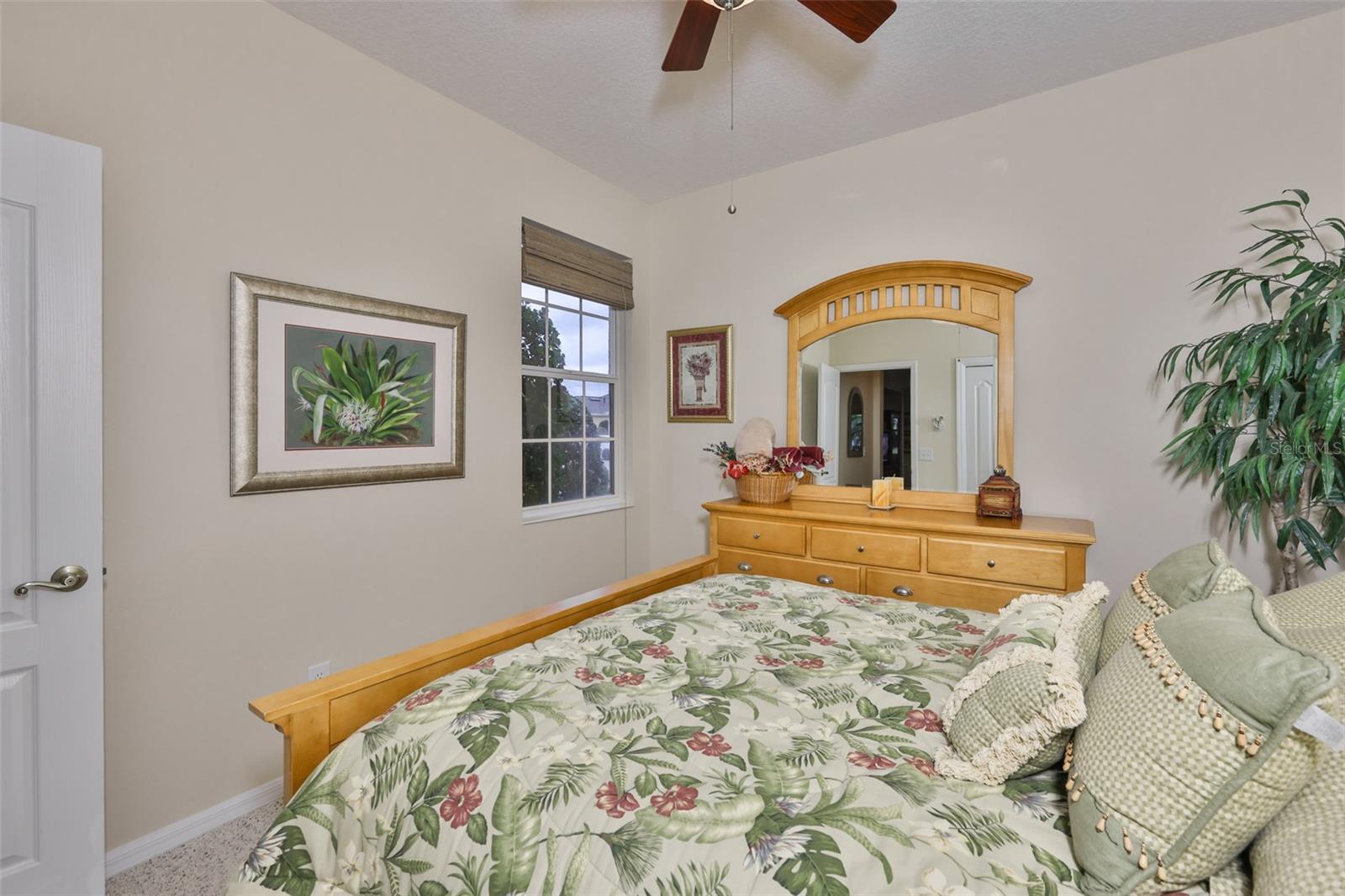 1118 EMERALD DUNES DR