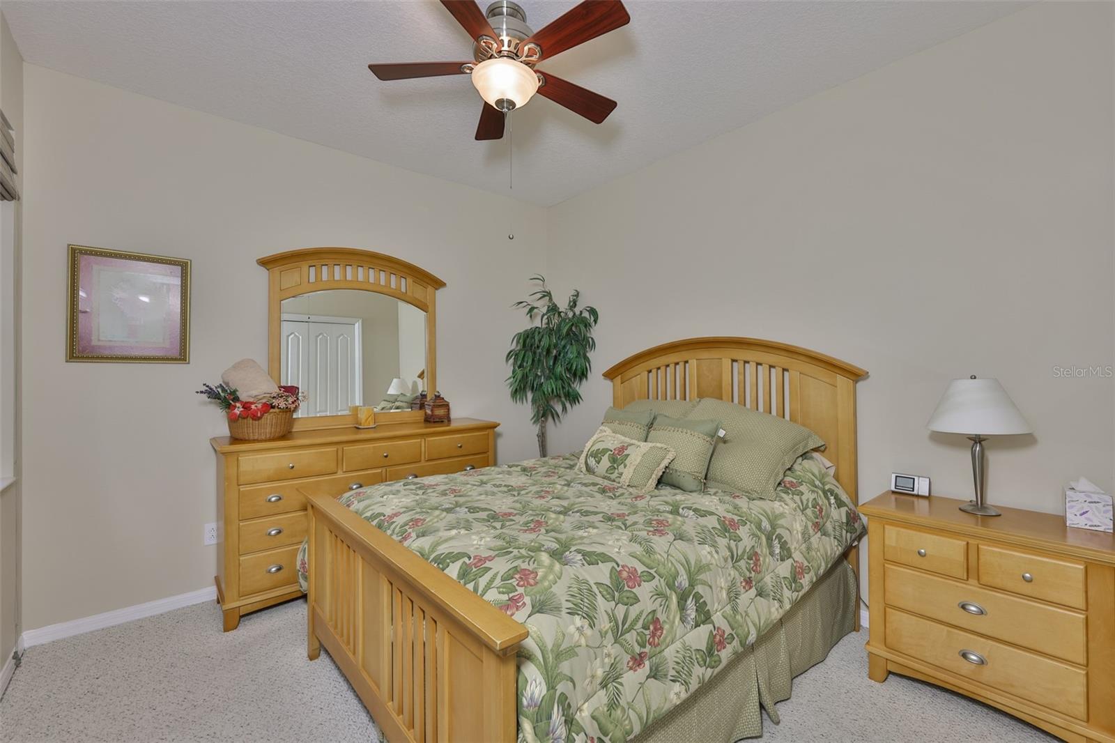 1118 EMERALD DUNES DR