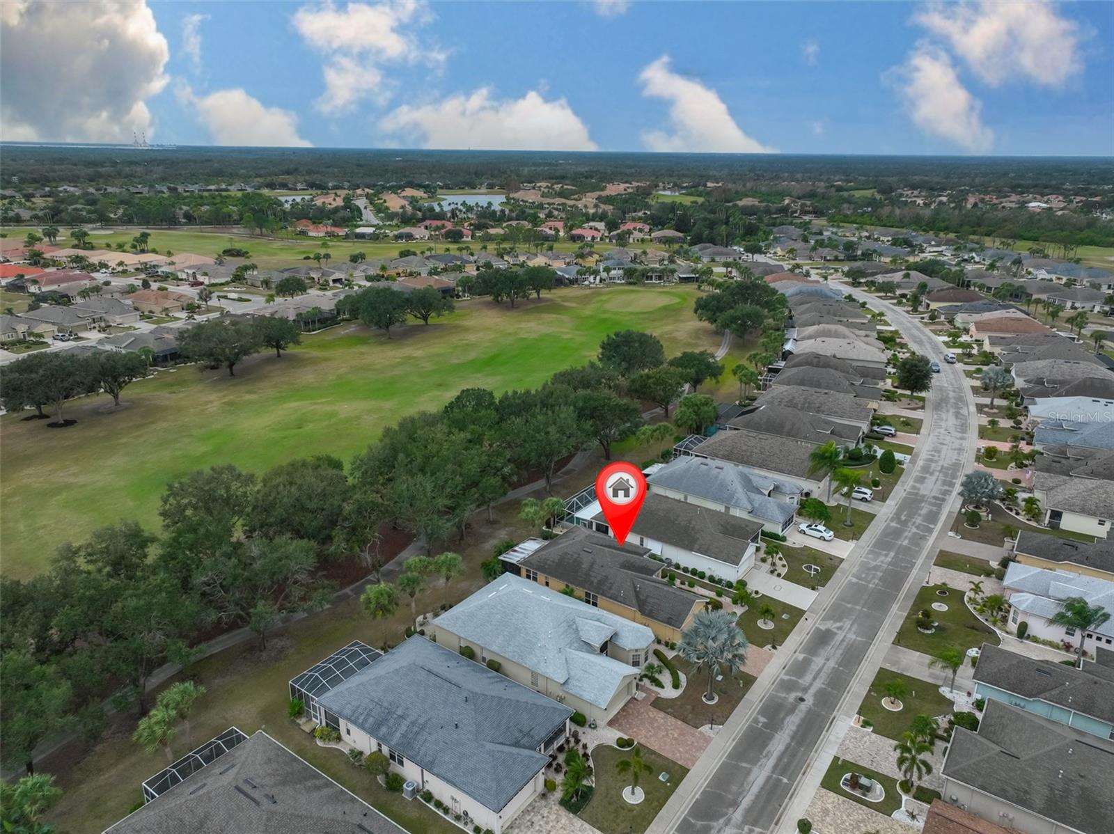 1118 EMERALD DUNES DR