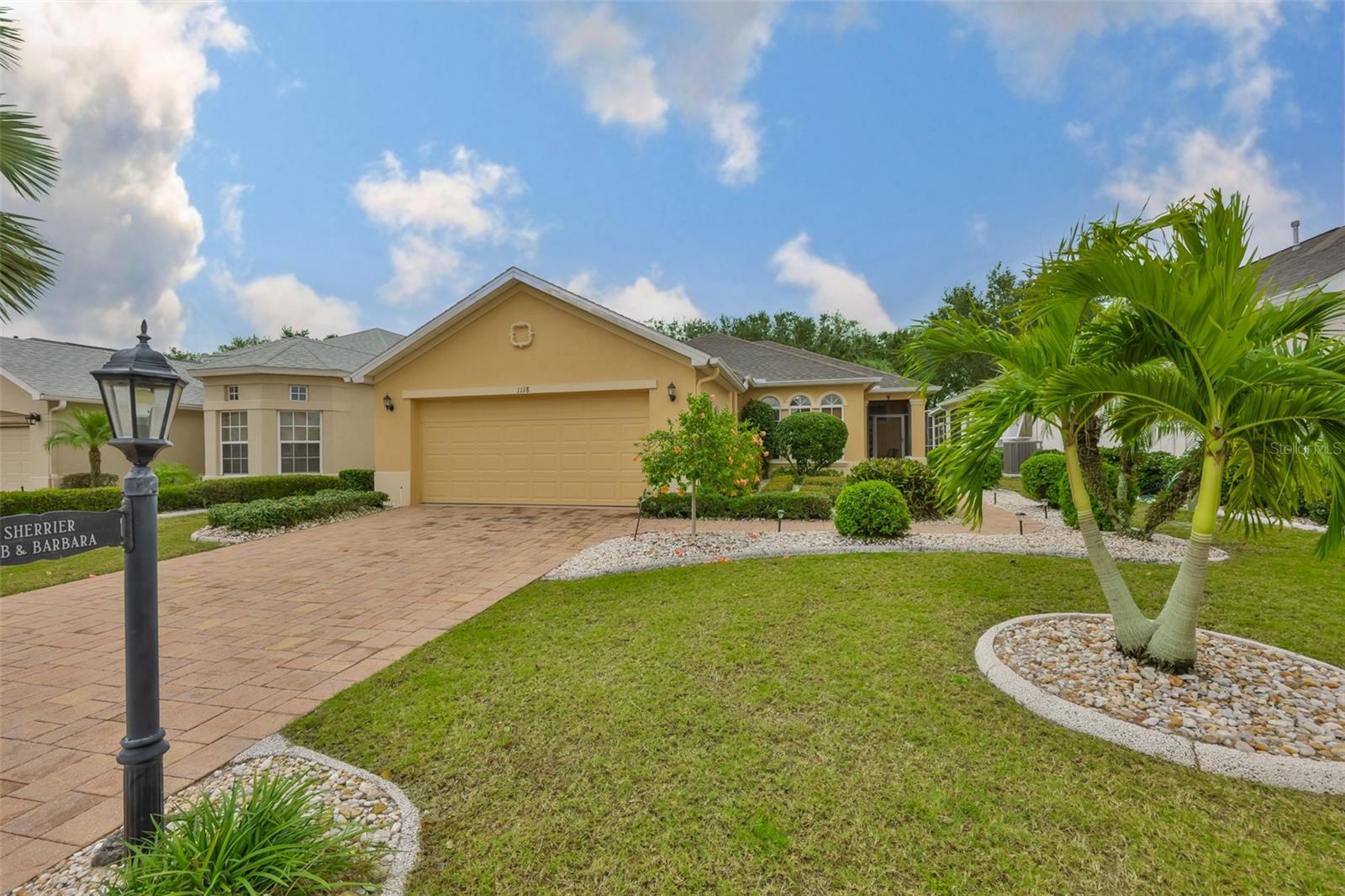 1118 EMERALD DUNES DR