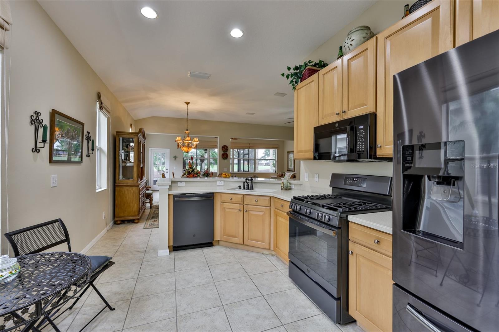 1118 EMERALD DUNES DR