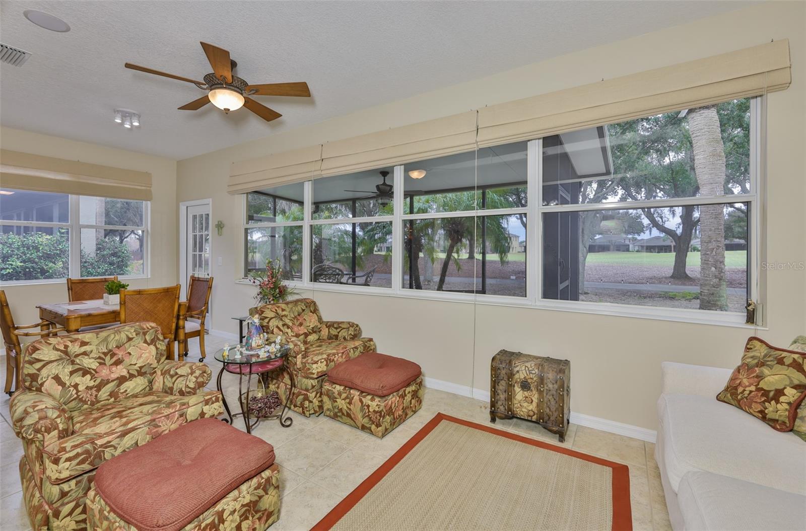 1118 EMERALD DUNES DR